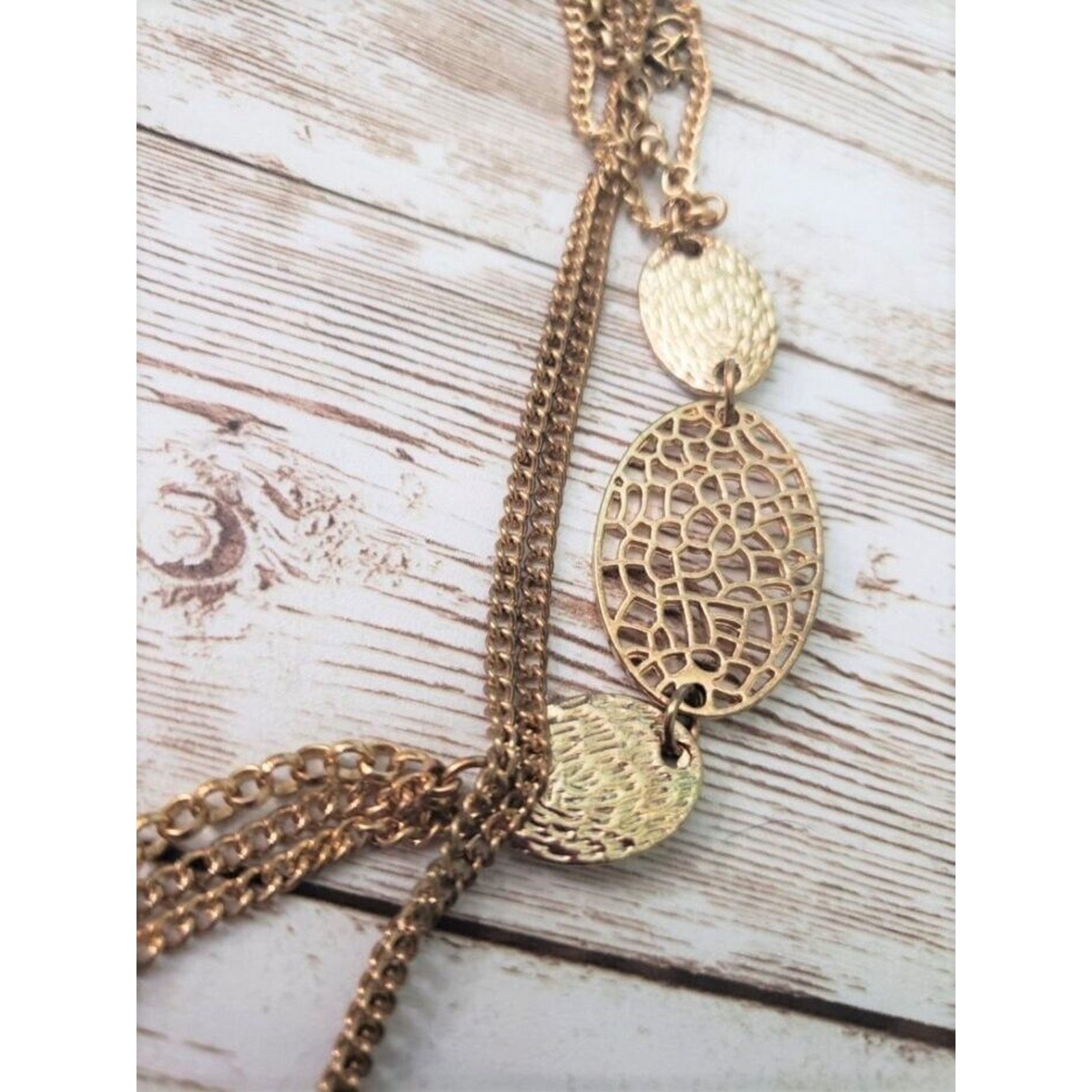Vintage Necklace – Long Layered Necklace Gold Tone with Oval Detail