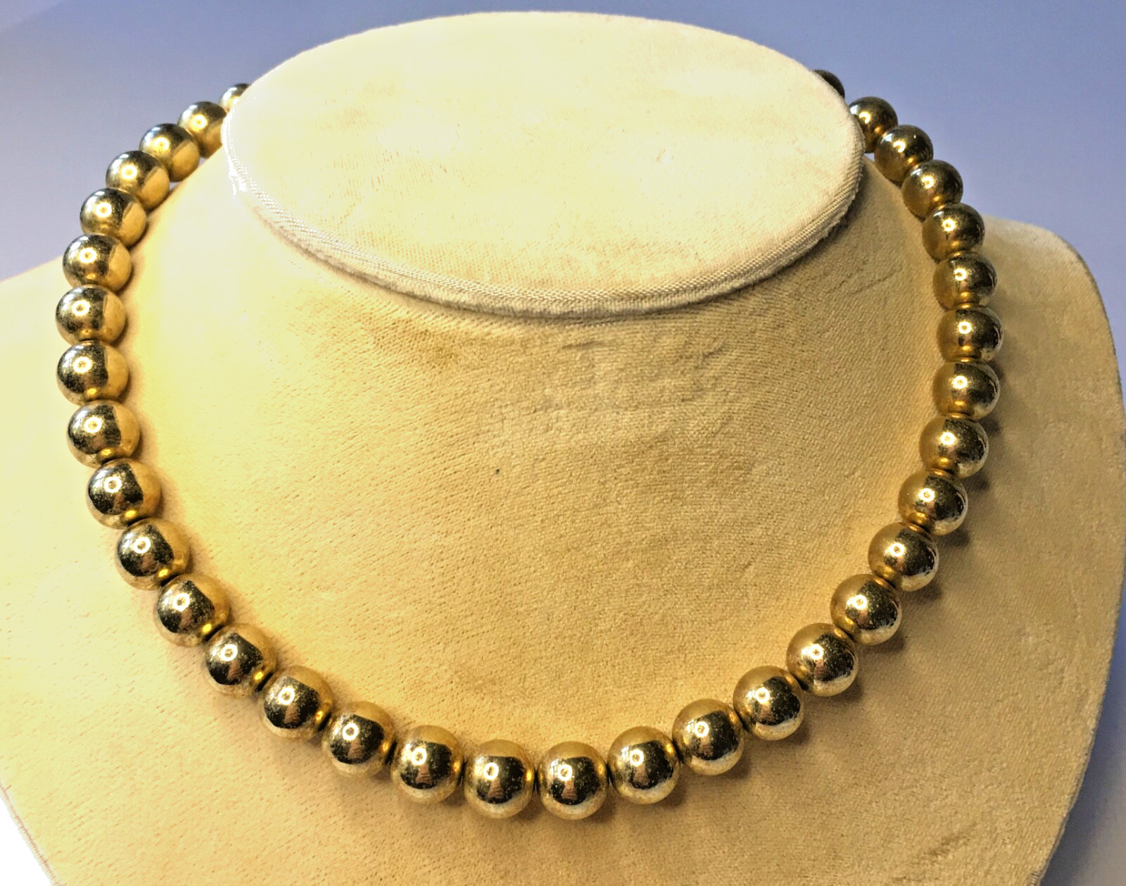 WHITING & DAVIS Shiny Gold Plated Metal 10 mm Ball Bead Necklace Adjustable 16″