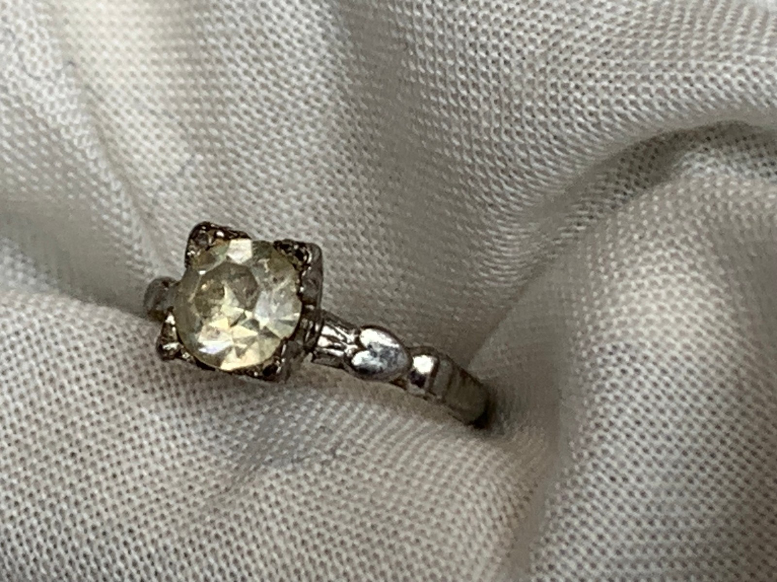 Vtg Sterling Silver Childs Ring 1g Fine Jewelry Size 1.75 Tinted Stone *READ*