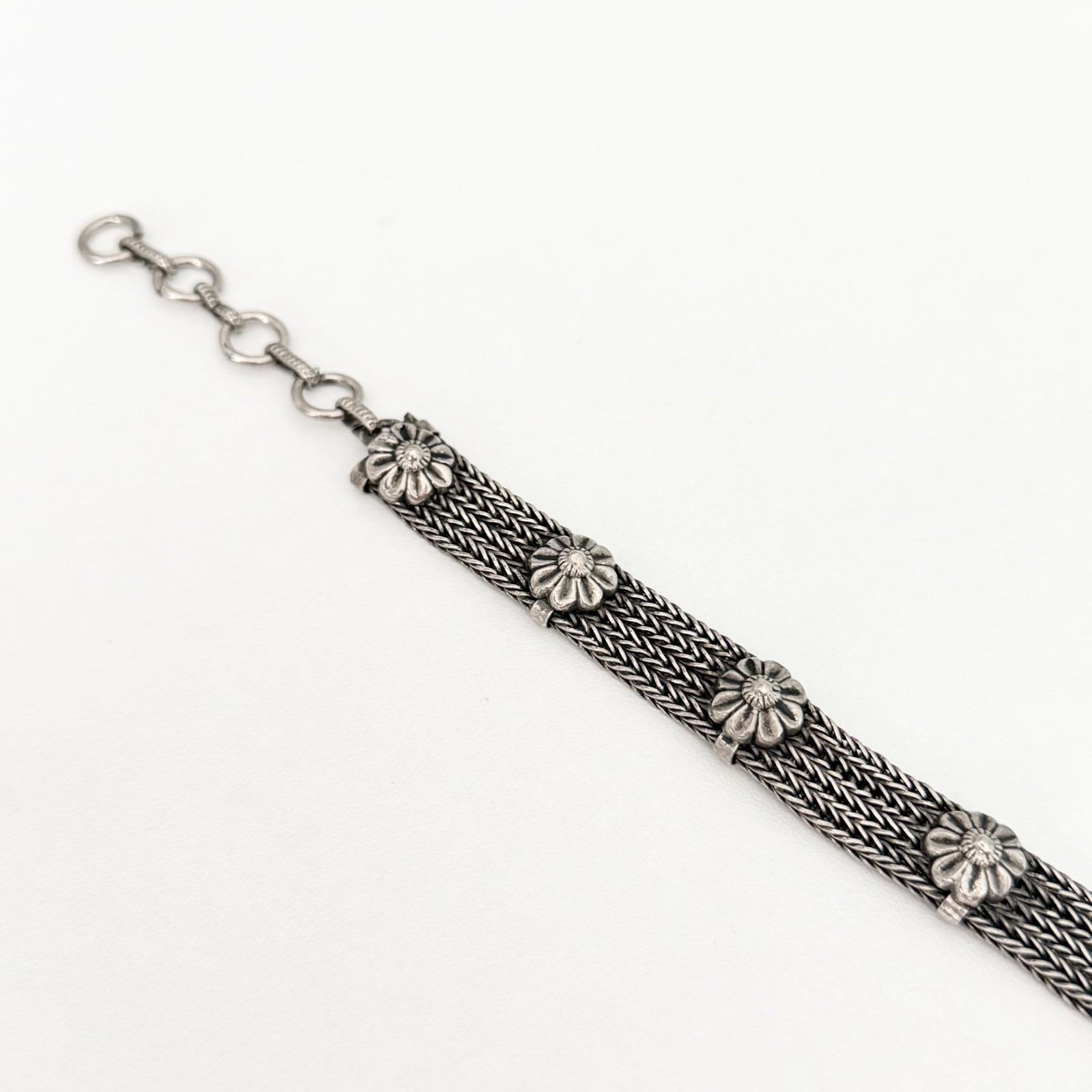 Vintage Cannetille Flower Silver Tone Chain Link Ladies Bracelet