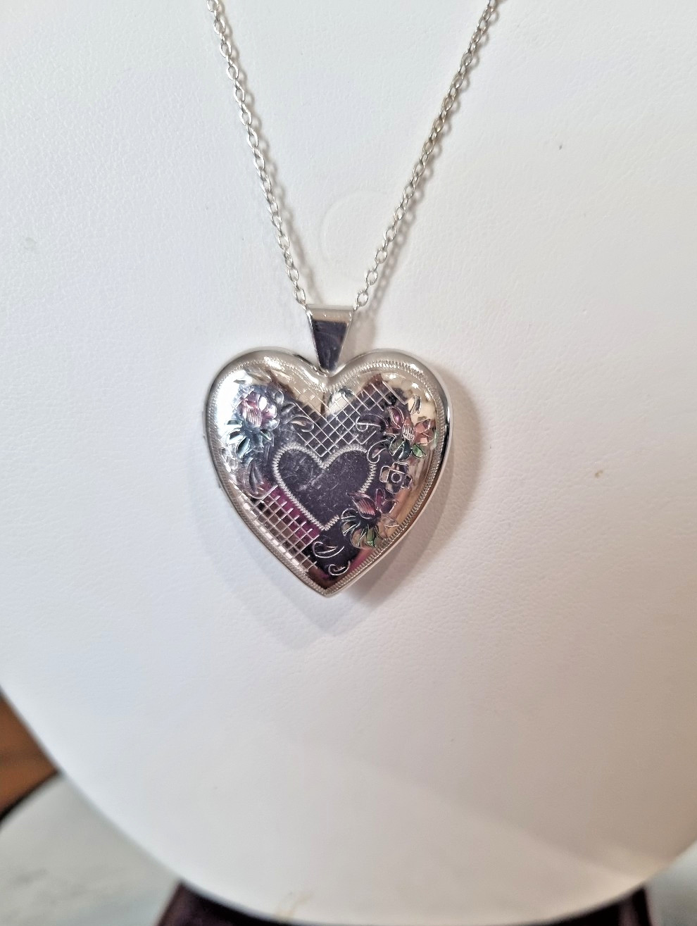 Vintage Sterling Silver Large Heart Rare 4 Photo Locket Chain USA made See Video