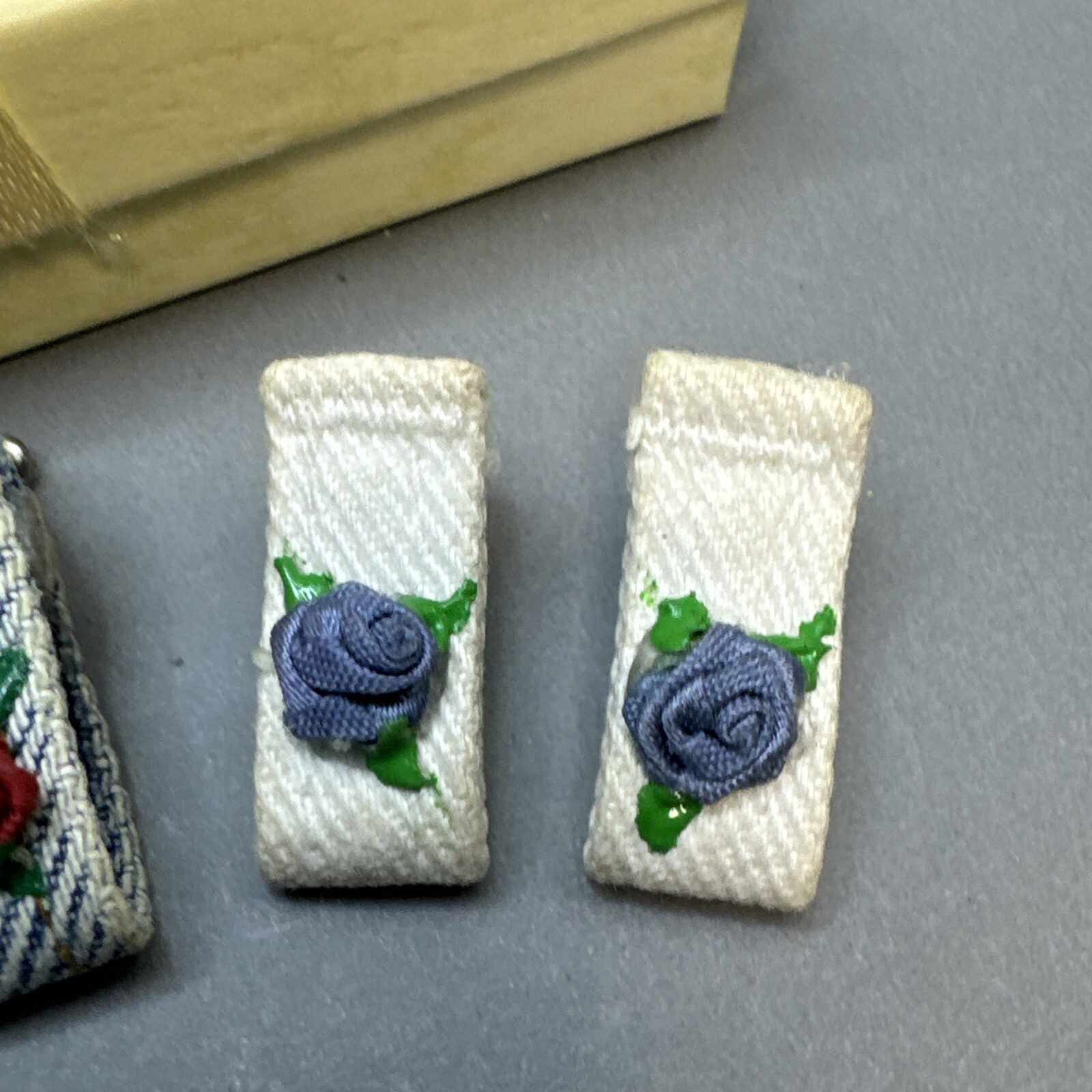 VTG Western Handmade Denim Beltloop Earrings Roses Unique Gift 2 Pair Pierced