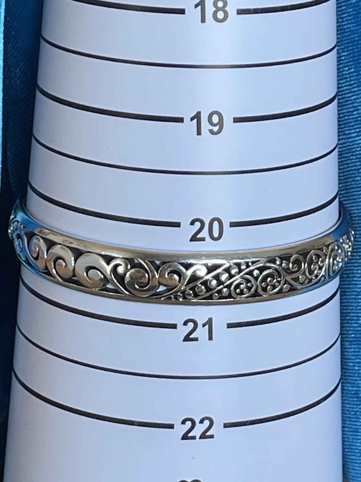 Vintage Brighton Silver Plated 8 1/4” Bangle Bracelet Fillagree Signed 20 1/2cm