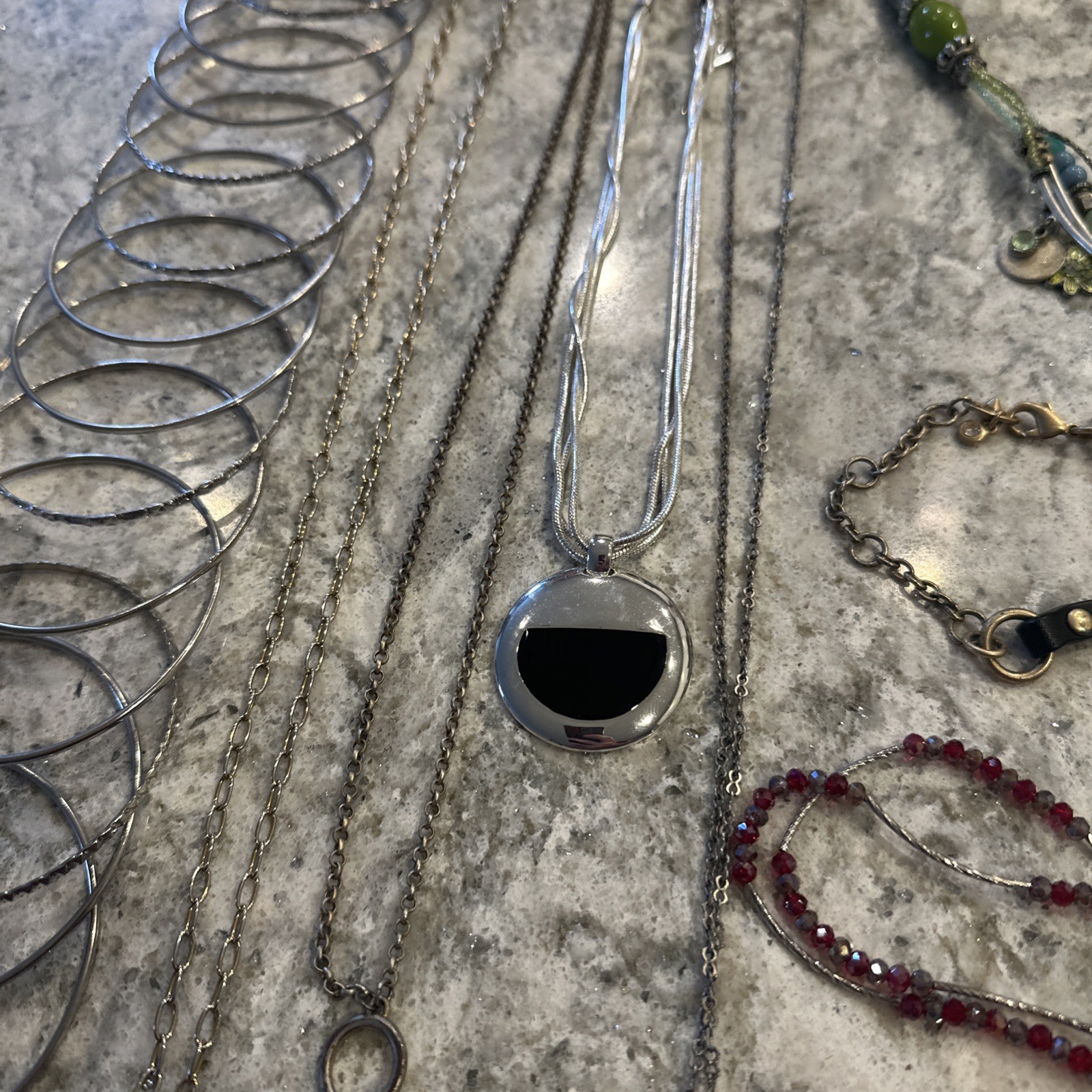 VTG TO NOW ESTATE JEWELRY LOT OF 40+ Pieces Lia Sophia Designer Gaudy Y2K