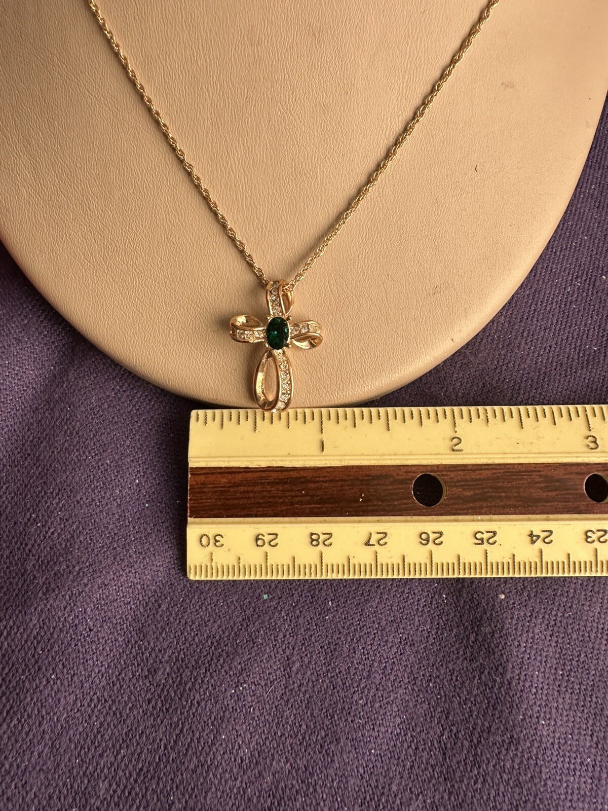 Vintage Roman 41157: May Birthstone Emerald Gold Tone Cross Necklace – in Box