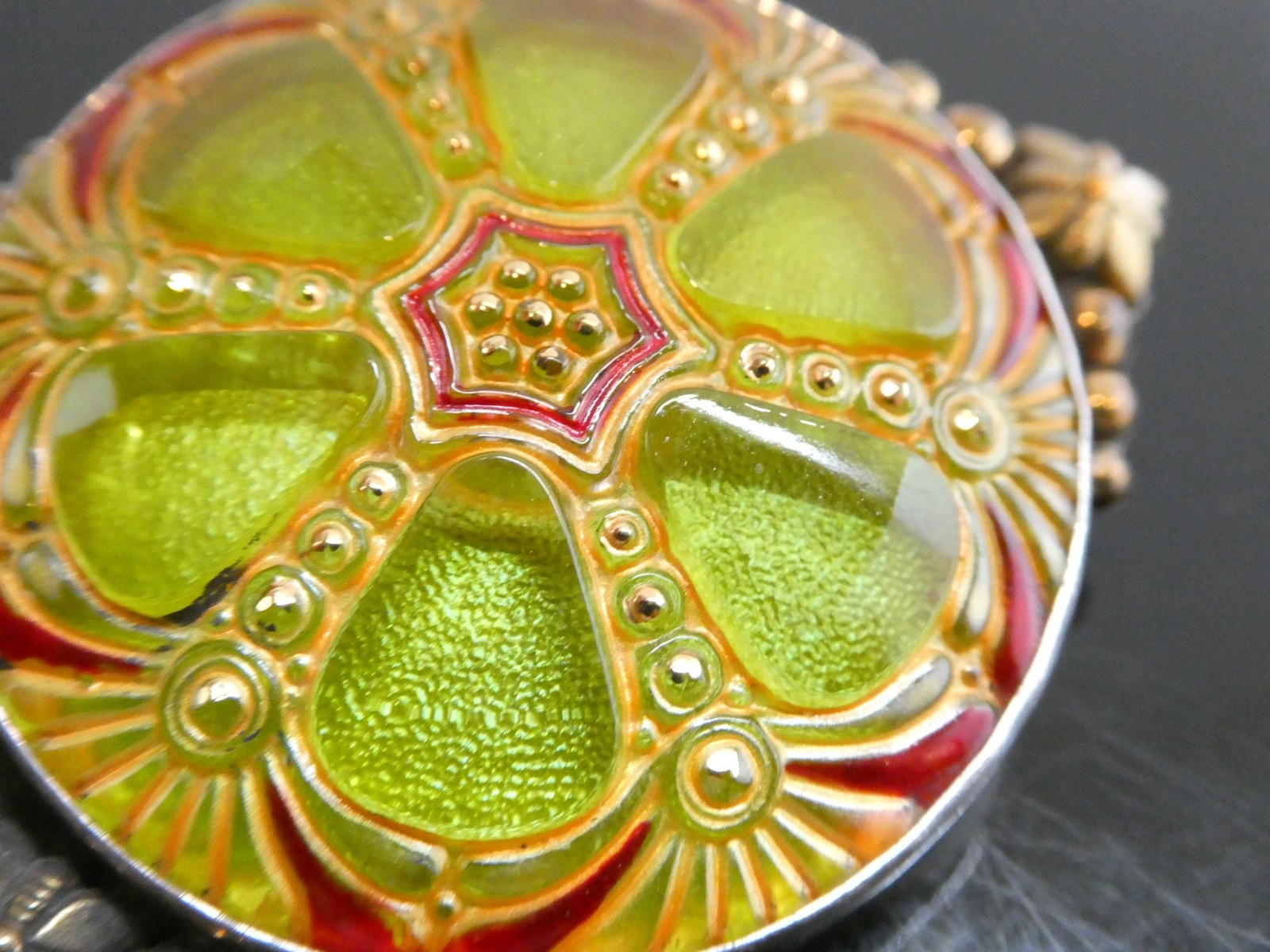 Vintage AKR Amy Kahn Russel Peridot & Antique Glass Sterling 925 Pendant 4″
