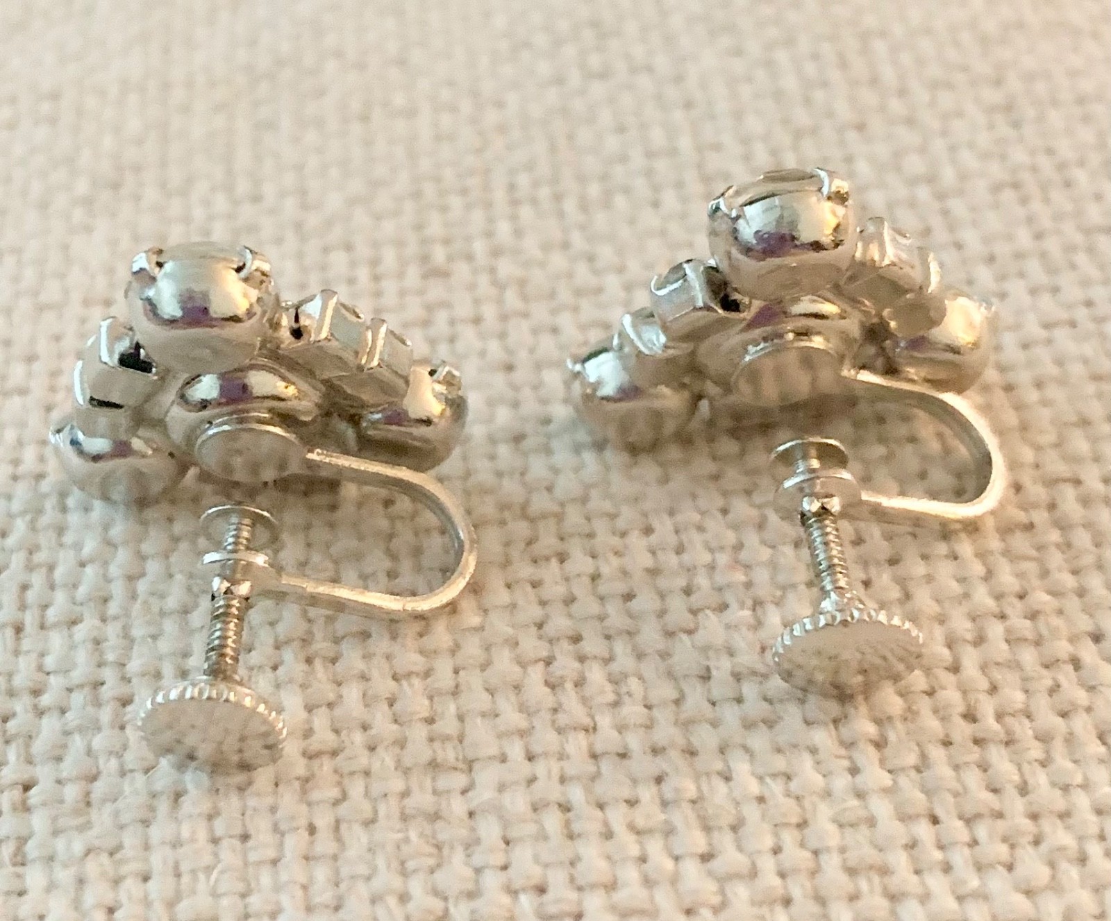 Weddings:1950’s Mid-Century Clear Rhinestone Triangle Cluster Screw-Back *Estate