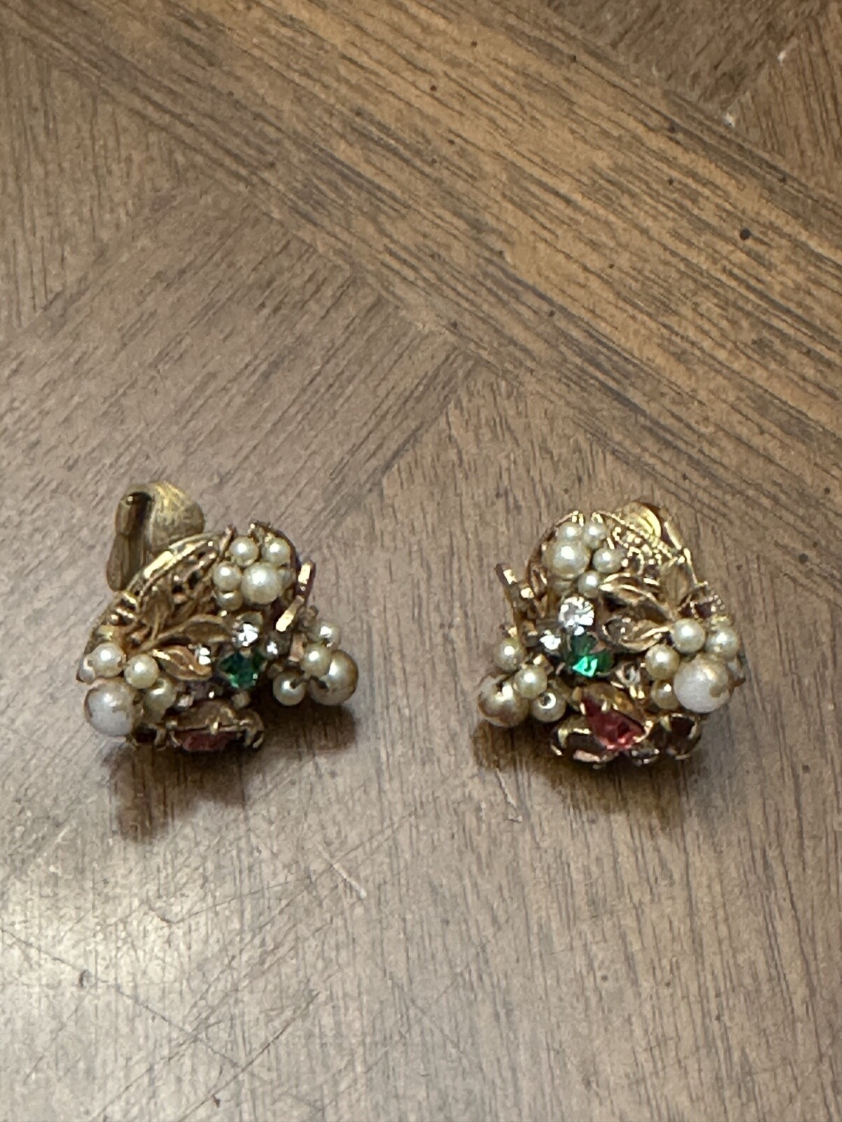 Vintage Original By Robert Faux Pearl & Rhinestone Cluster Stud Earrings Nice!