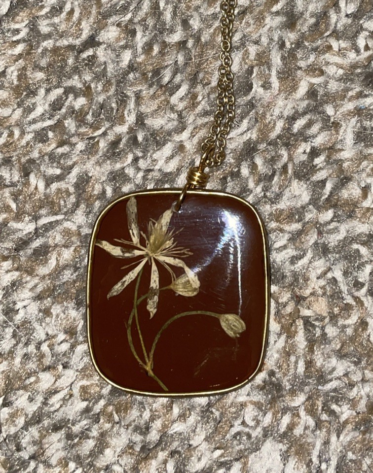 Vintage Coldwater Creek Pressed Flower Necklace & Earrings