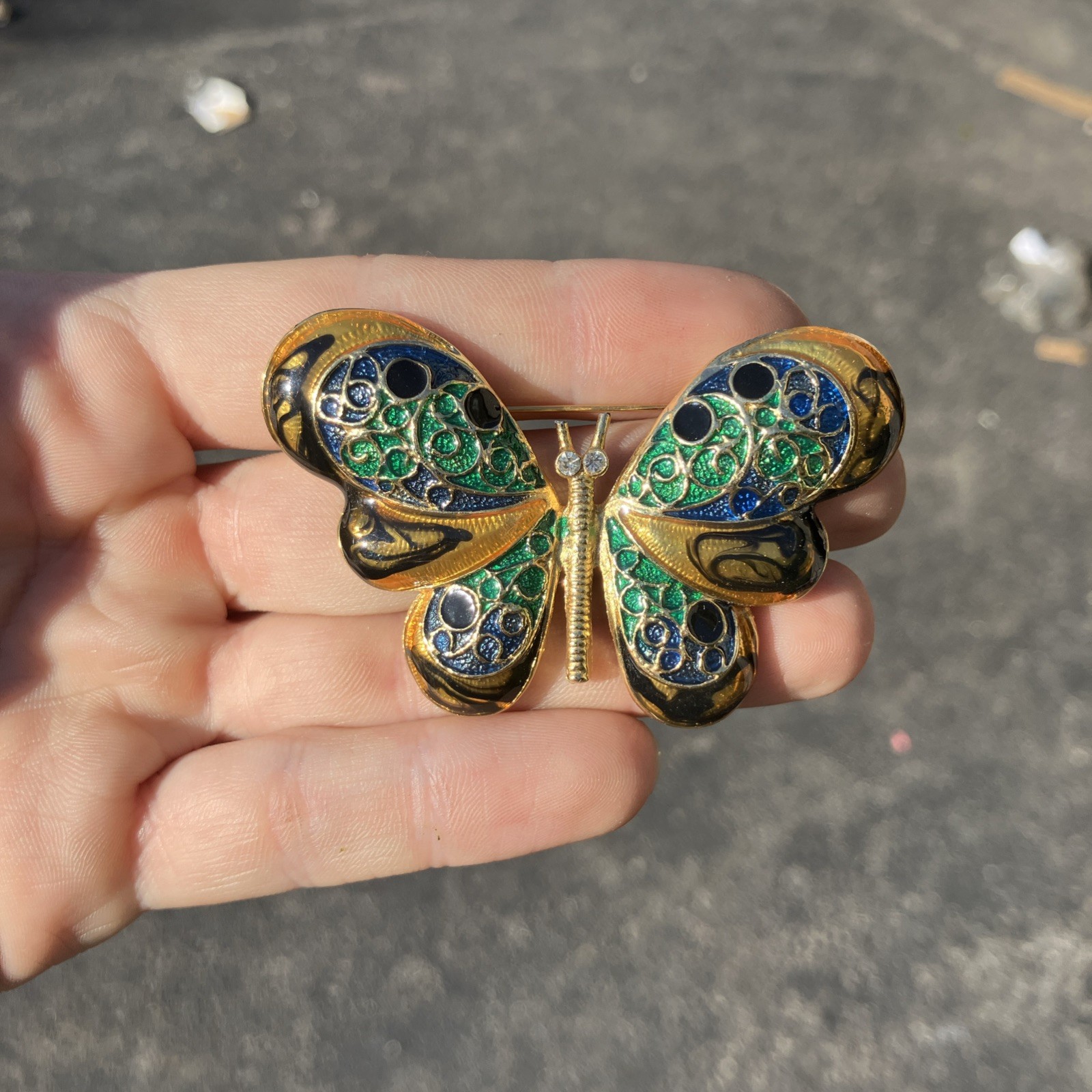 Gorgeous Gold Tone Pierced Butterfly Pin Rhinestones & Enamel Gold Gems