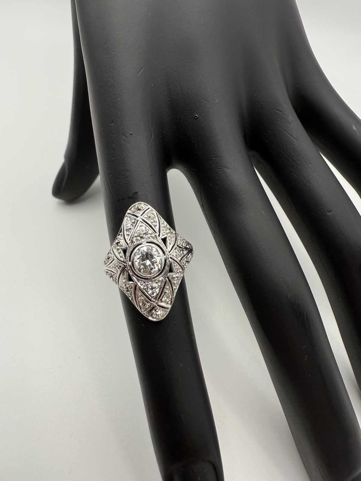 Antique Art Deco Edwardian Platinum & Diamond Ring – Filigree Old European Cut