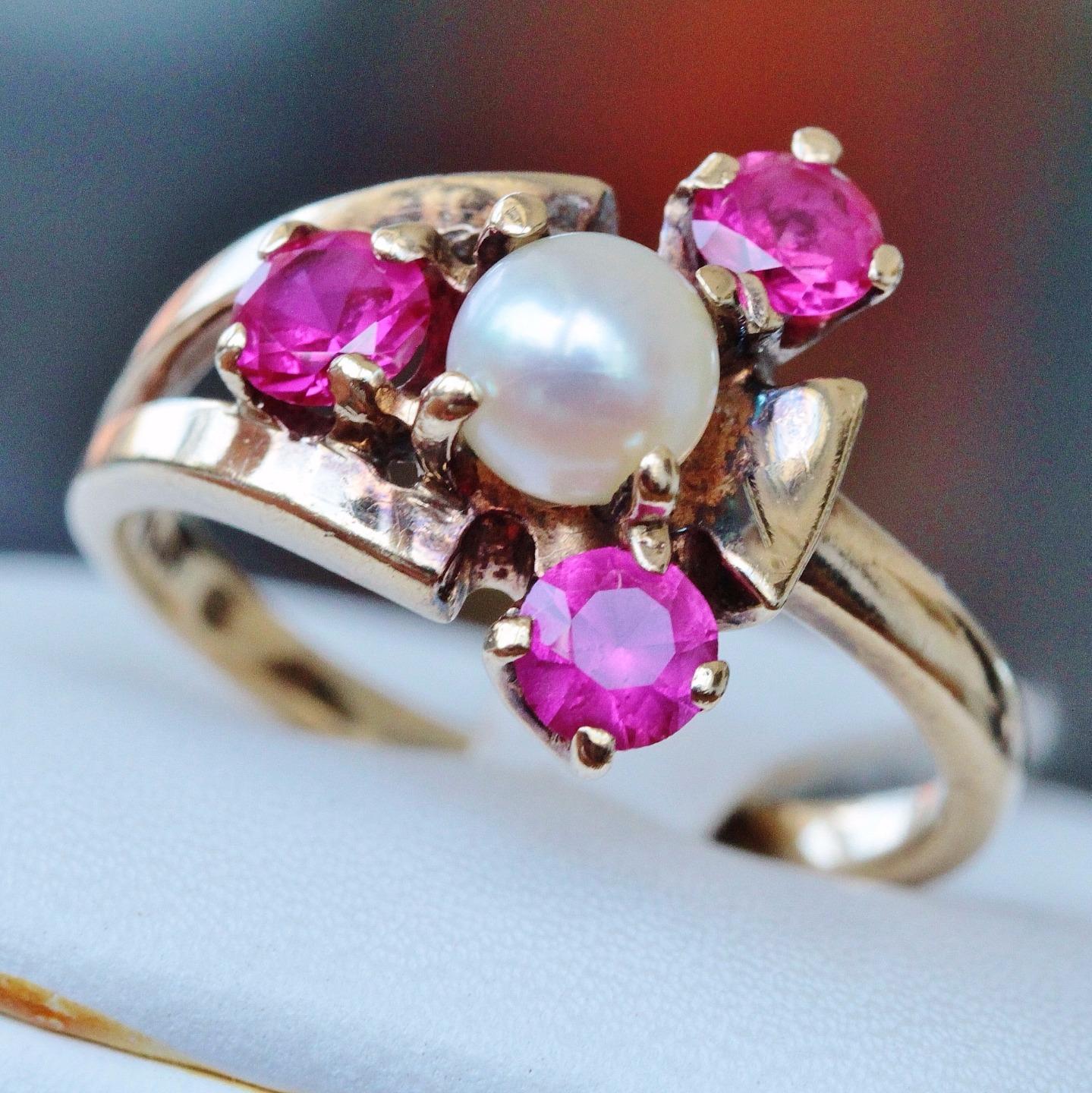 10k yellow gold ring 5.3mm cultured pearl & lab ruby size 7.75 handmade 3.5g