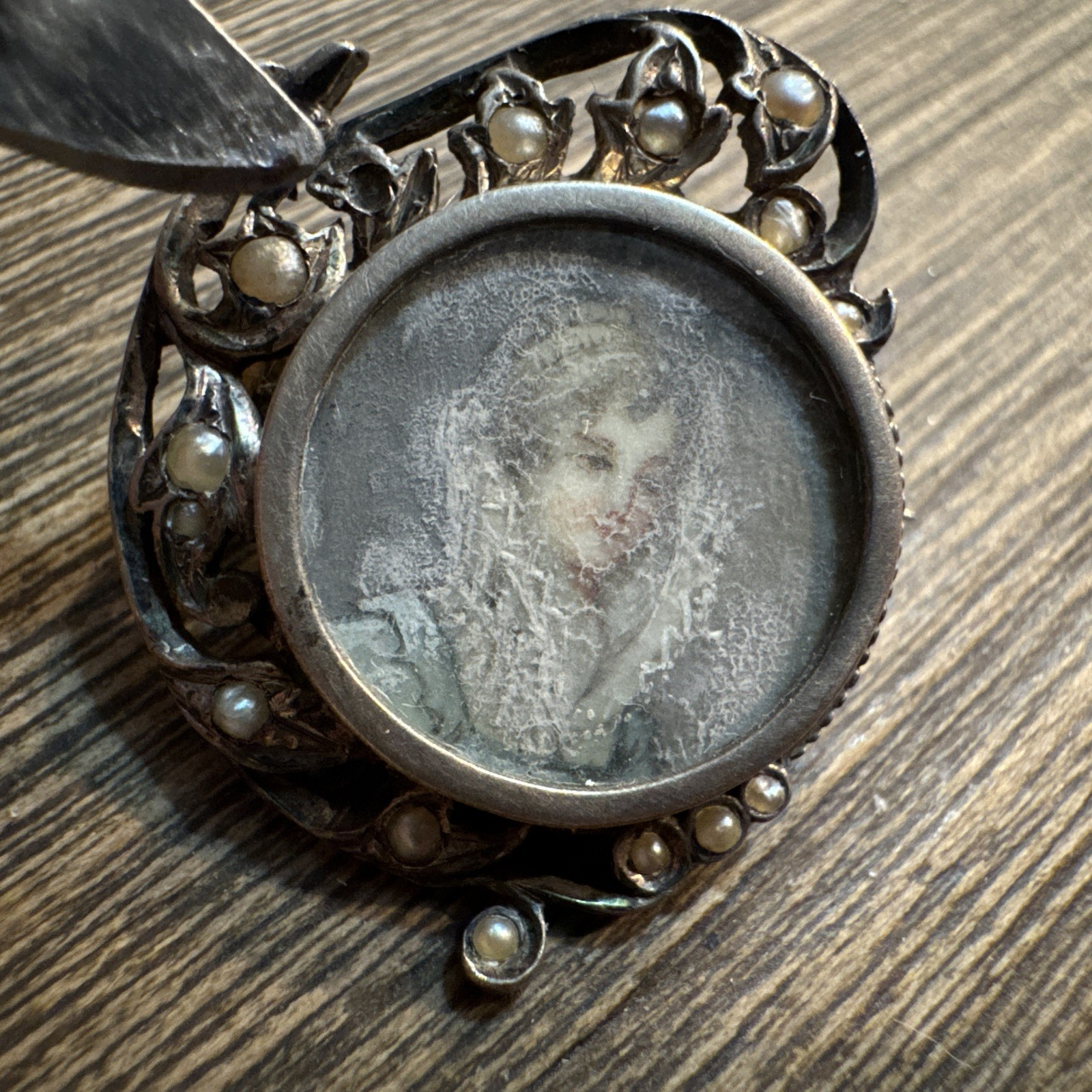Antique Miniature Hand Painted Lady Rococo Portrait Brooch Seed Pearls READ