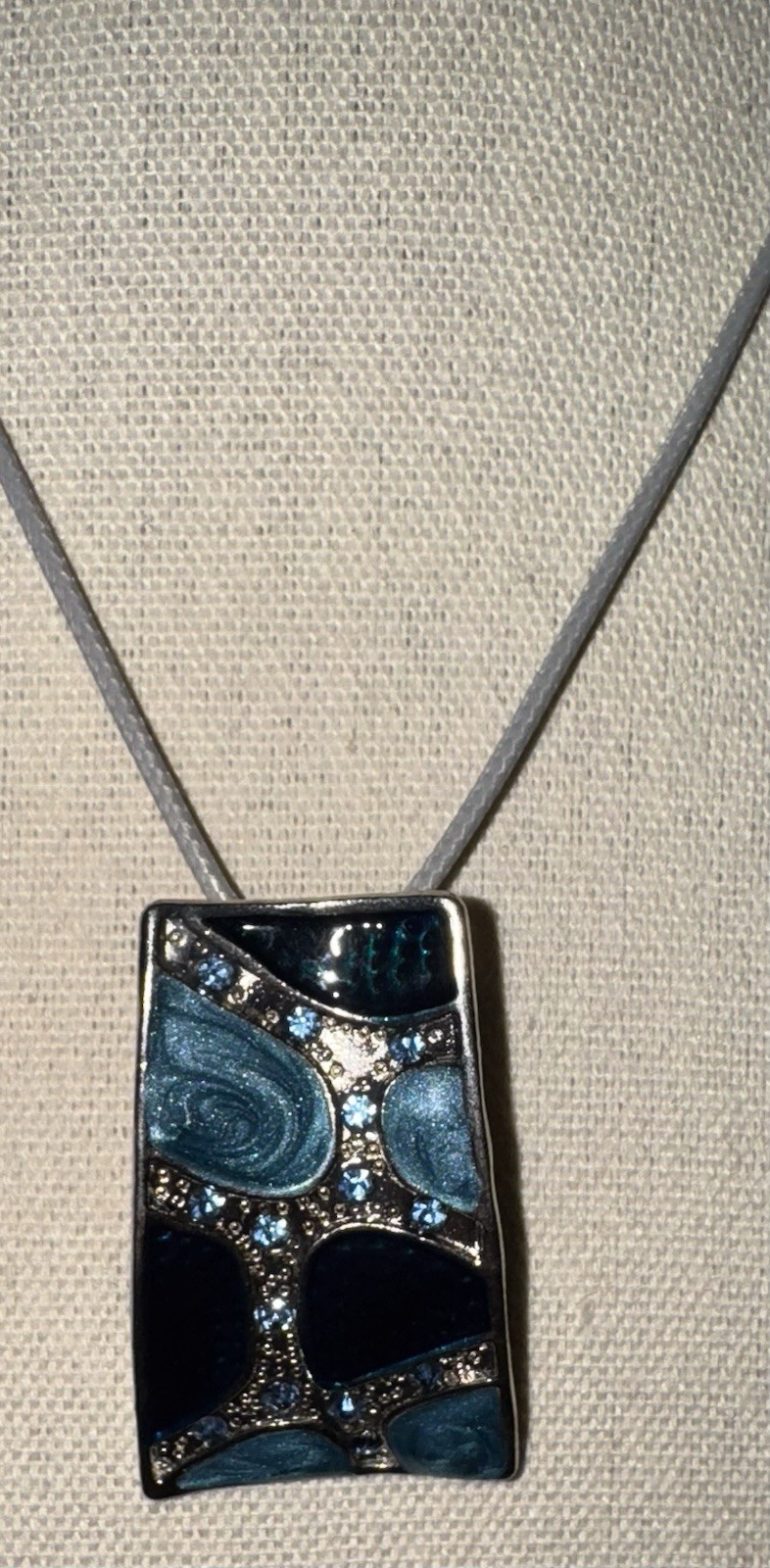 Vintage Silvertone & Blue Rhinestone Pendant On Gray Leather Cord 16”