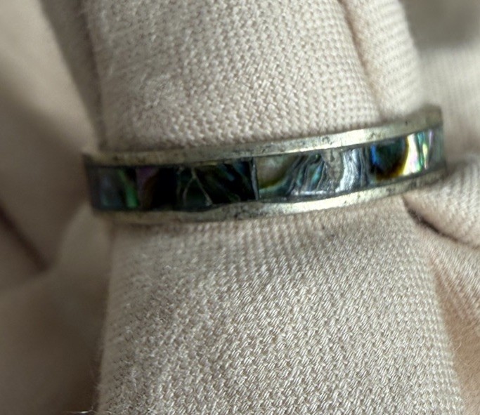 Vintage Abalone Shell Inlay Ring Band Boho Estate Jewelry Size 8