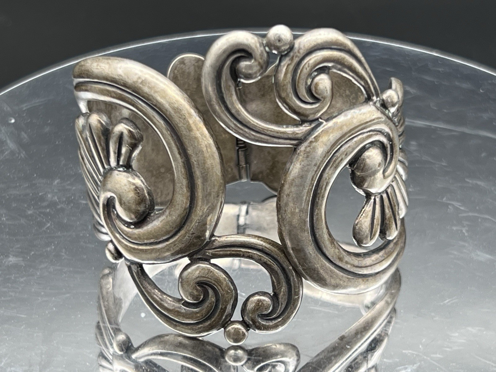 Solid Silver 980 Clamper Bracelet GERARDO LOPEZ TAXCO High End Select Magnifico!
