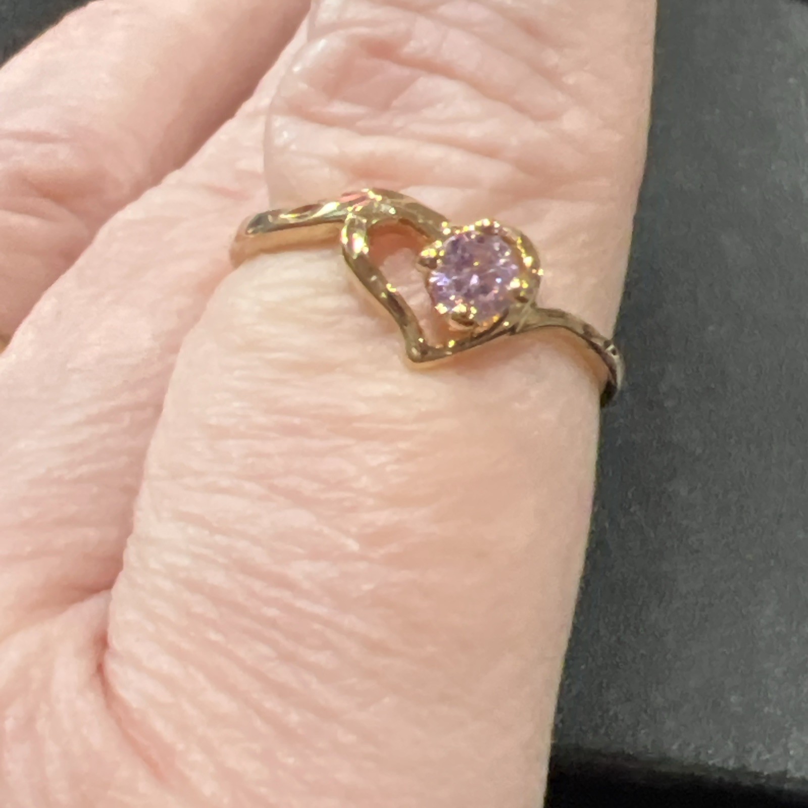 Cop89 Ring Size 10 Pink Stone