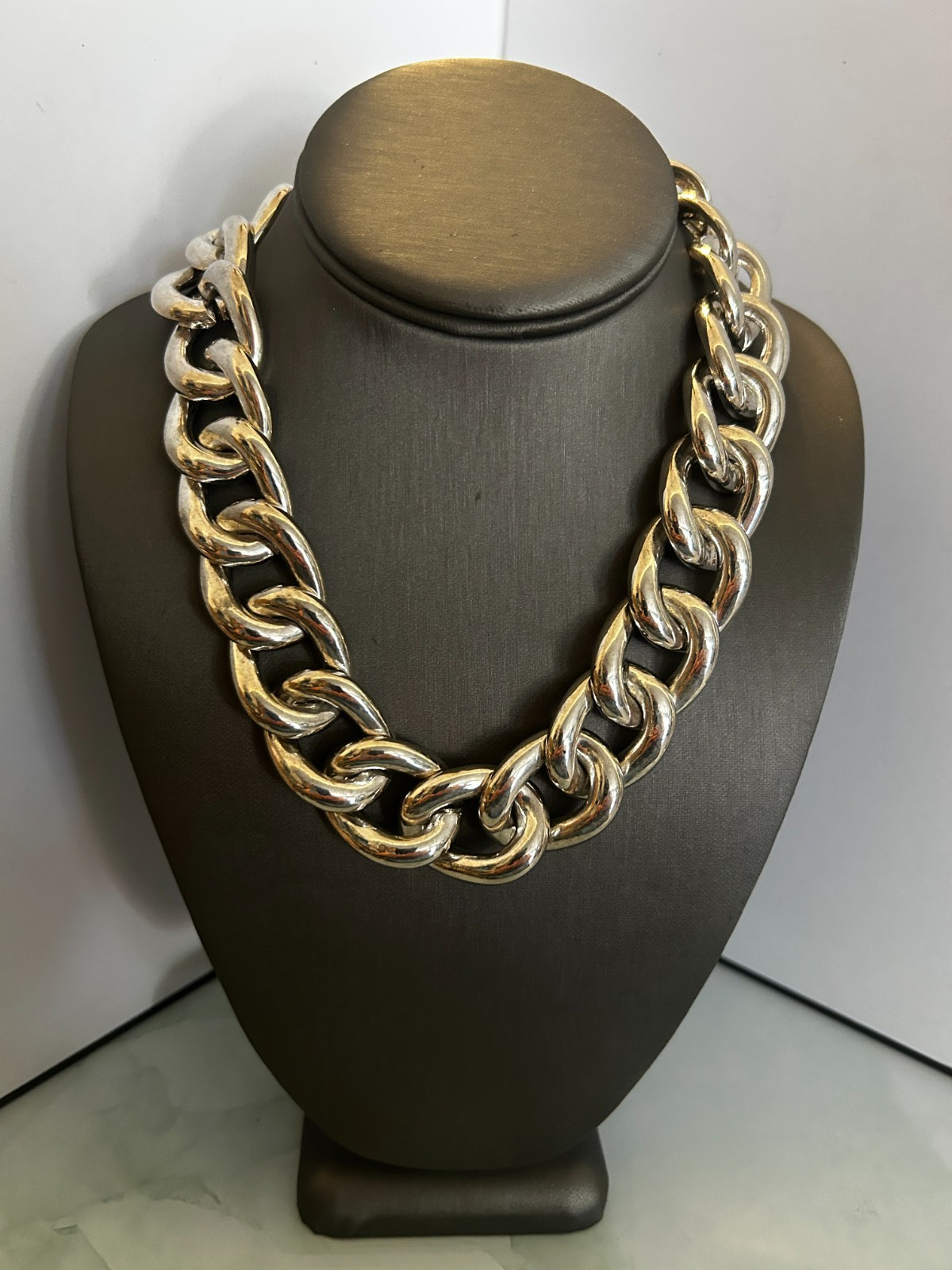 Chunky Links Silver Tone Chain Necklace with Toggle Closure, 15″ plus Extender