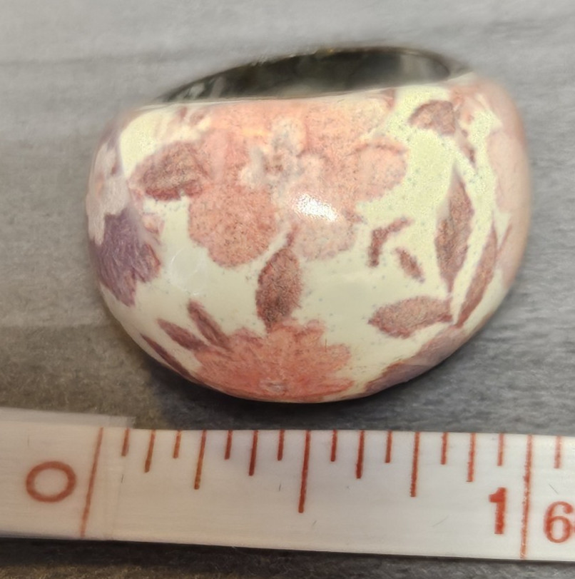 Chunky Vintage Silver Tone Ring w/ Floral Ceramic Center Pinks & Purples Sz 7