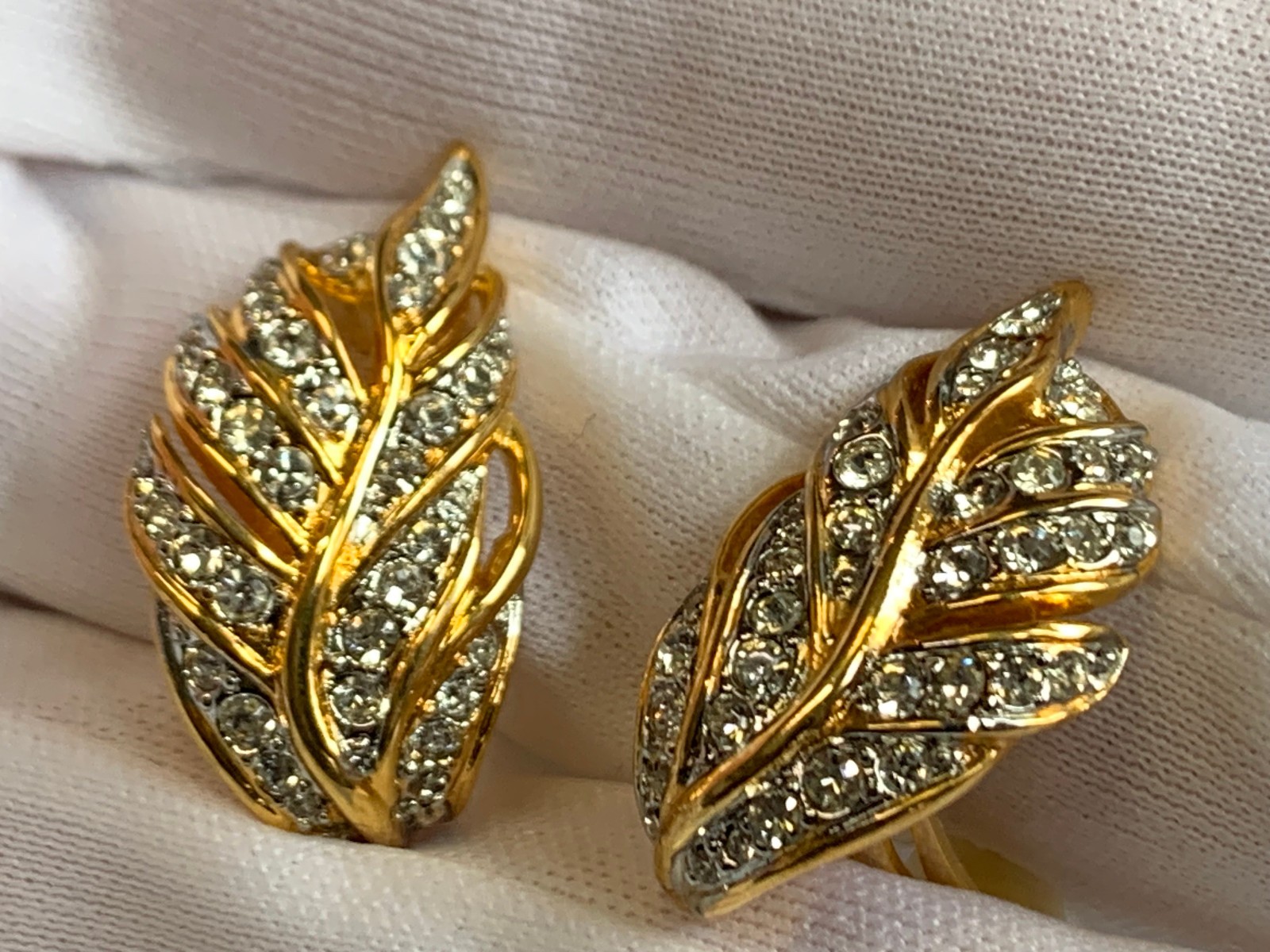 Estate Auction Jewelry Collection Clip-On Earrings Replica Costume Jewelry