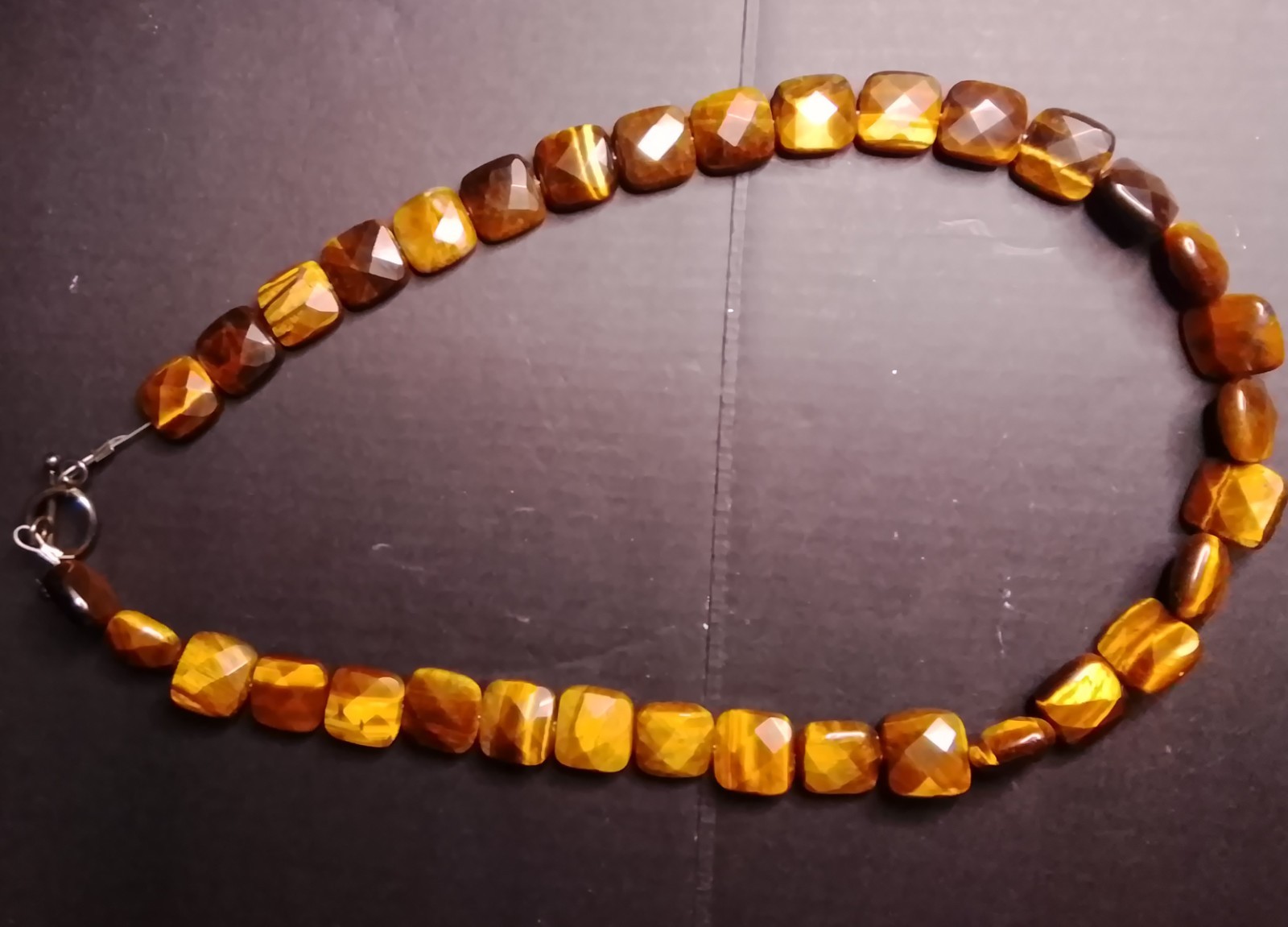 16″ Vintage Tigers Eye Faceted Bead Necklace Chunky Geometric 52.77 Grams