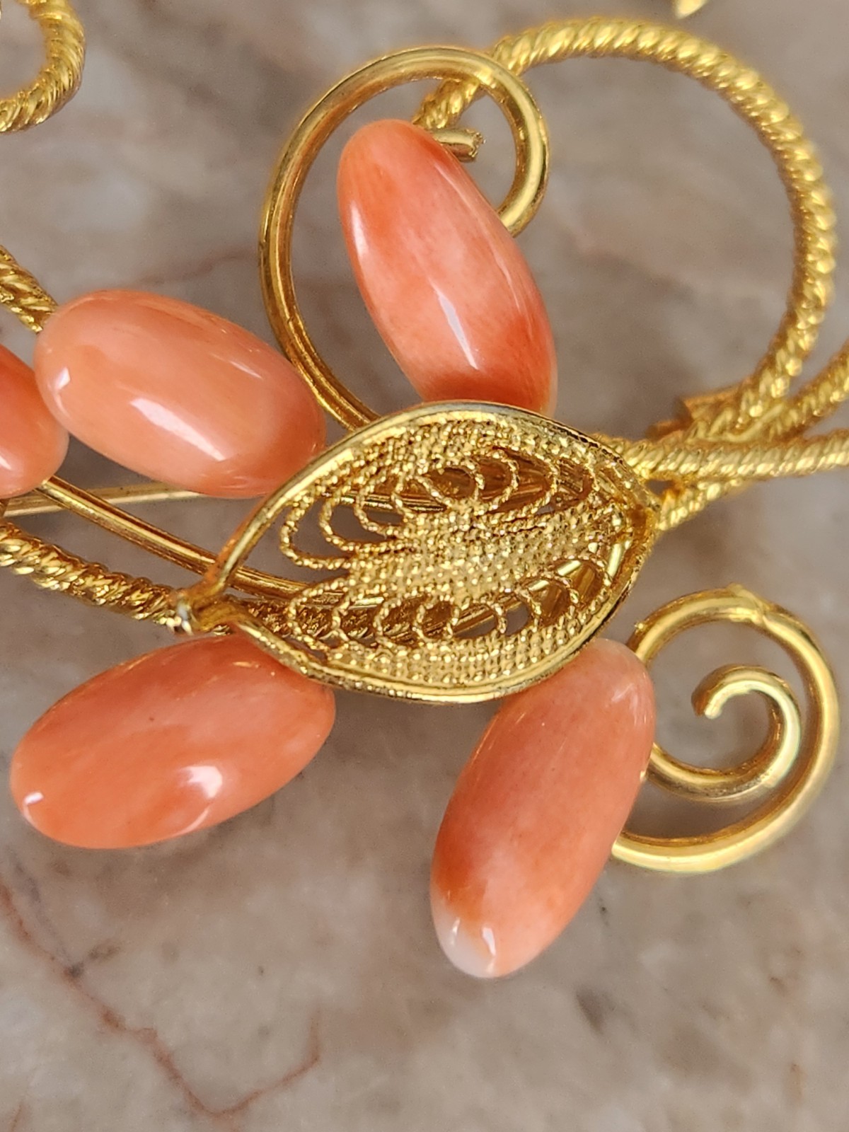 Vintage Angel Skin Coral Oblong Stones Goldtone Cannetille Flower Spray Brooches