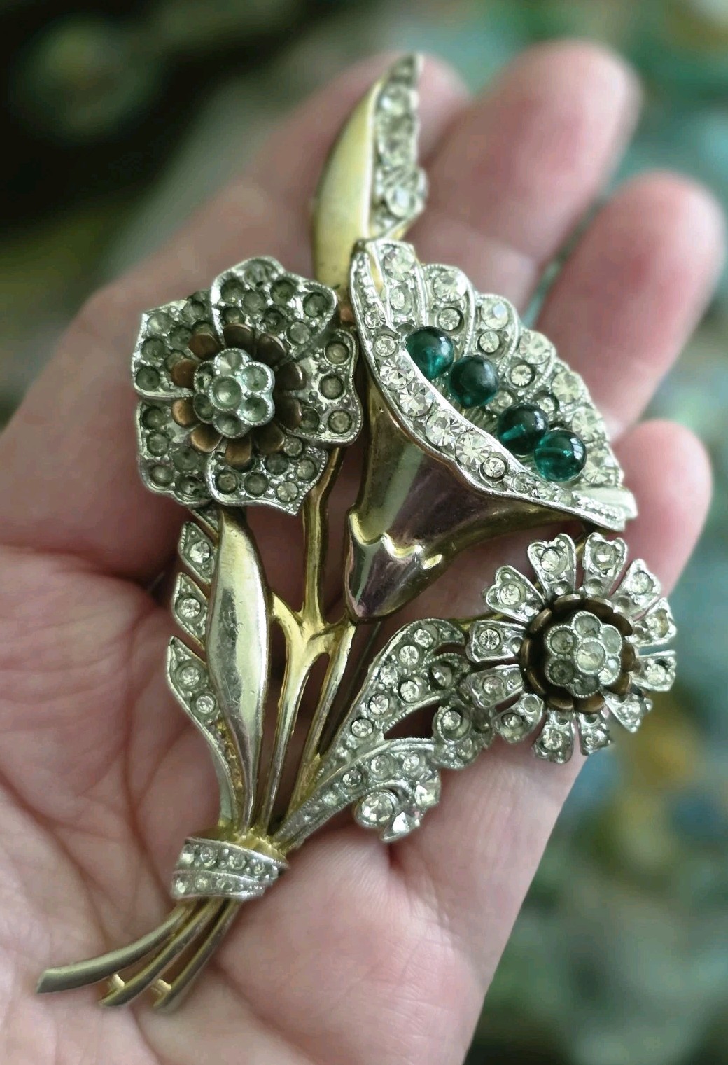 Goldtone Floral Rhinestone Deco Era Brooch Glass Bead Stamen