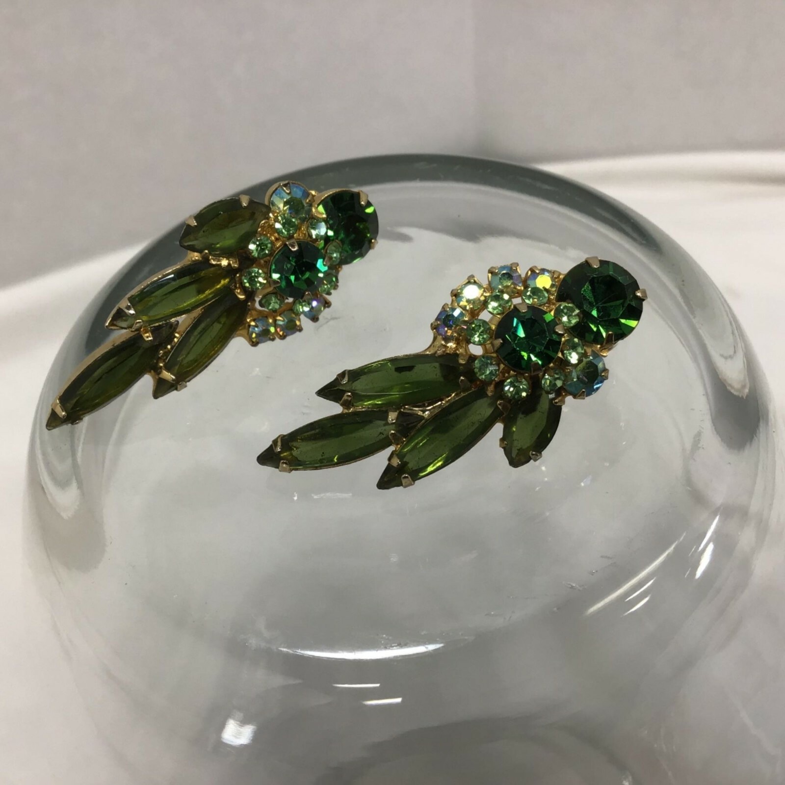 Juliana D&E Vtg 1950s Emerald Green Rhinestone Bracelet & Earrings Set