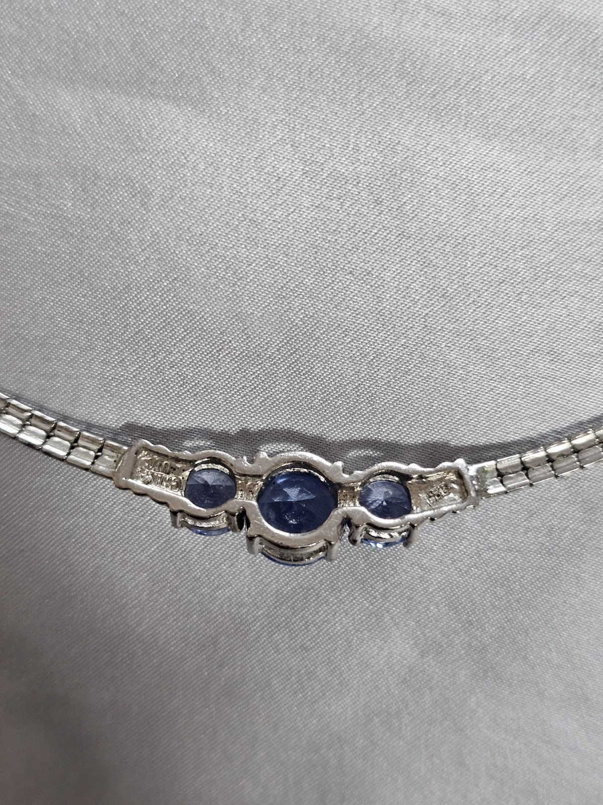 Vintage 925 Sterling Silver Periwinkle Iolite Tanzanite Glass 18″ Necklace Omega