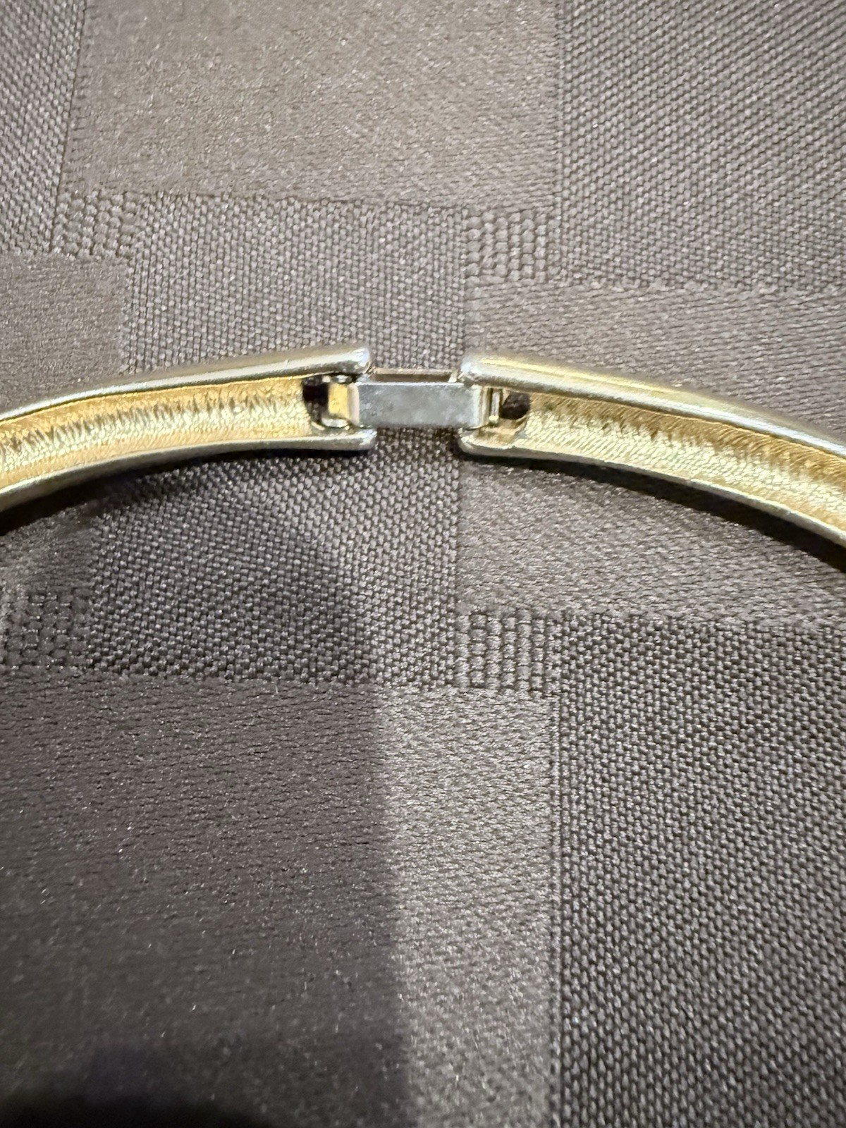 Vintage Heavy Gold Tone Mirror FINISH Hinged Wave Collar Choker Necklace – 68g
