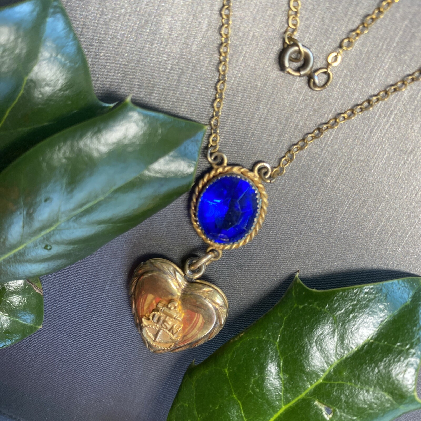 Vintage Photo Locket Pendant Heart Estate Jewelry Pre-Owned USN WWII Gold Filled