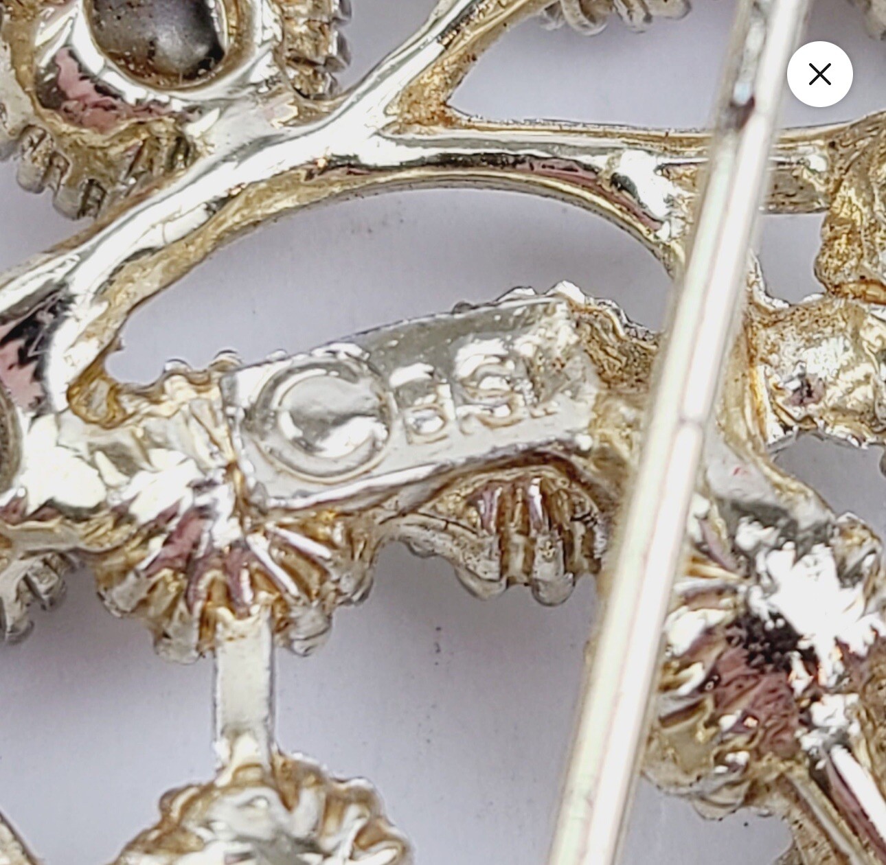 Vintage 1950’s BSK Aurora Borealis Crystals~Floral Bouquet Design Gold Brooch