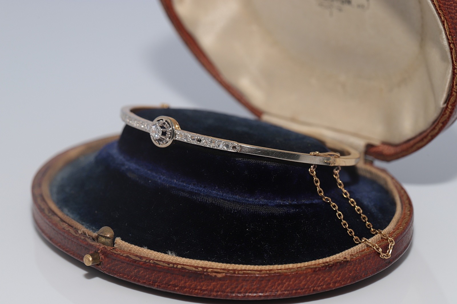 Antique Circa 1920s Art Deco 18k Gold Natural Diamond Decorated Bangle Bracelet