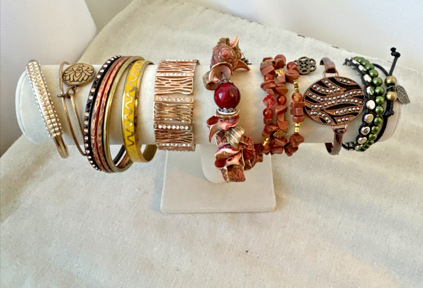14 Bracelets earthtones glass beads shell textured Goldstone Lot boho 90s hippie