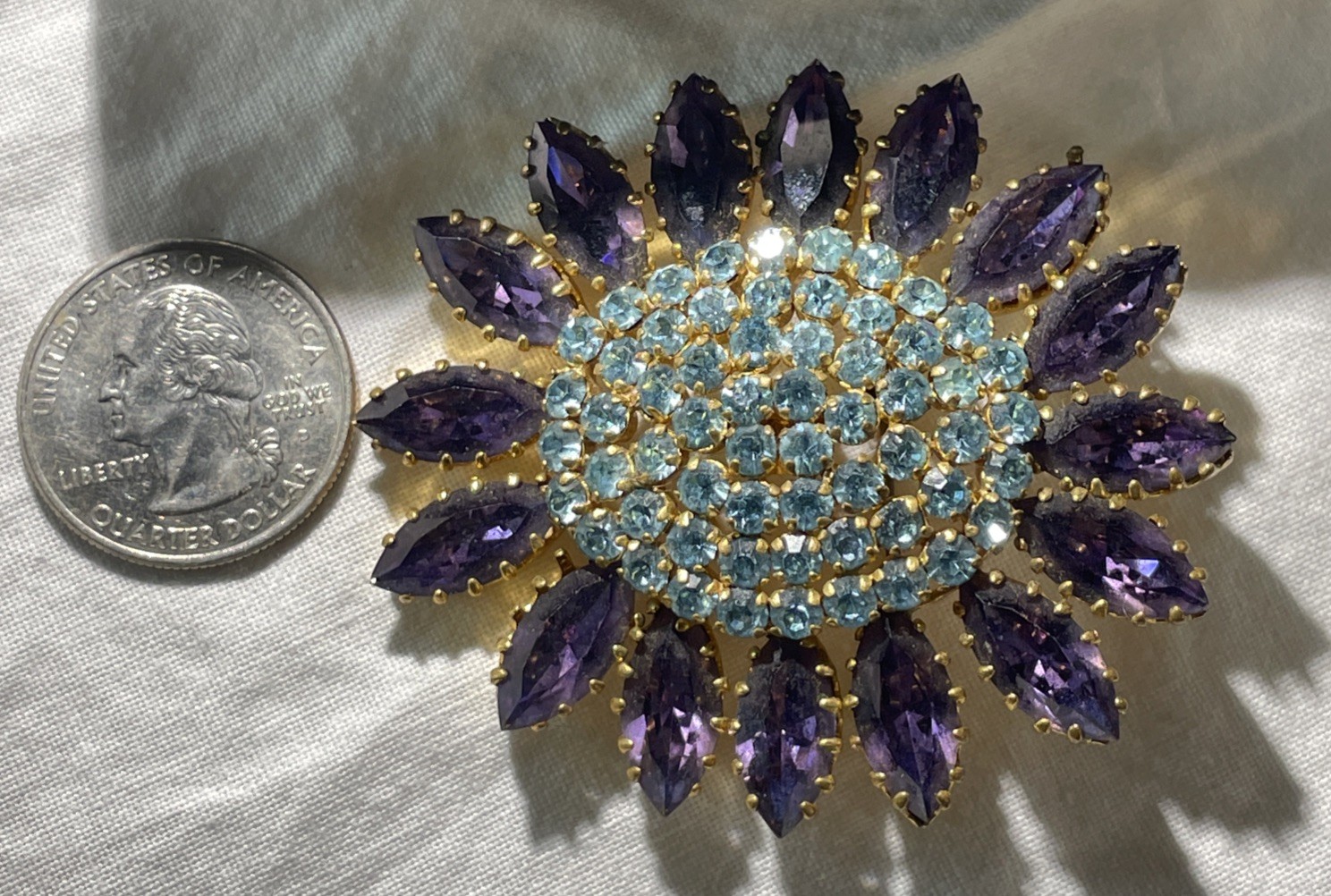 Vintage Blue And Purple Made In Austria Stamped Rhinestone And Gold Tone Brooch