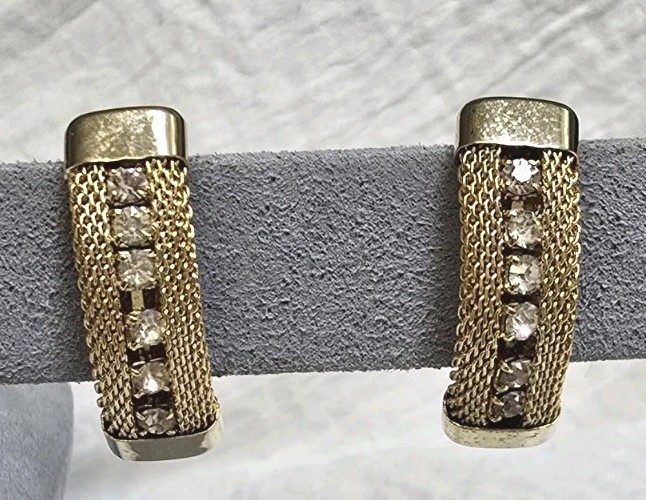 Mesh Goldtone Choker And Clip On Earrings Vintage 7 1/2 Inches Adjustable