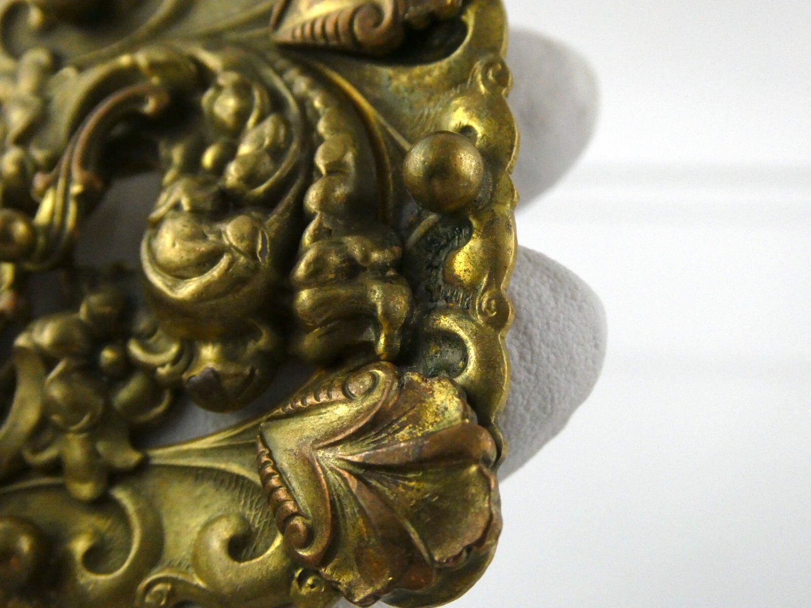 Vintage Brass Goldtone Belt Buckle Style Brooch or Pin Unsigned 25g 2 3/8 Inches
