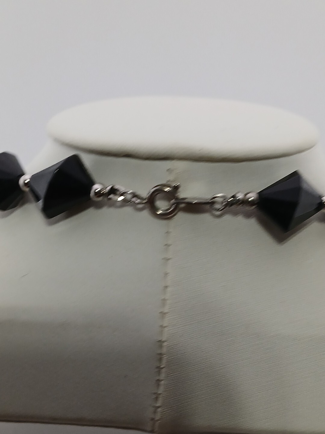 TRIFARI vintage black lucite bicone graduated beads silver tone accents necklace