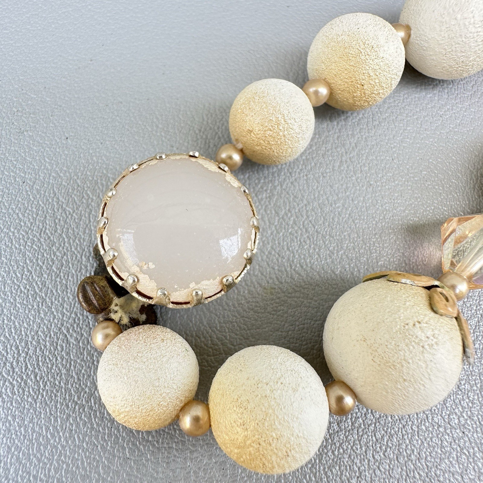 Vintage Japan Art Glass Necklace Beaded Amber White Splatter Frosted Speckle