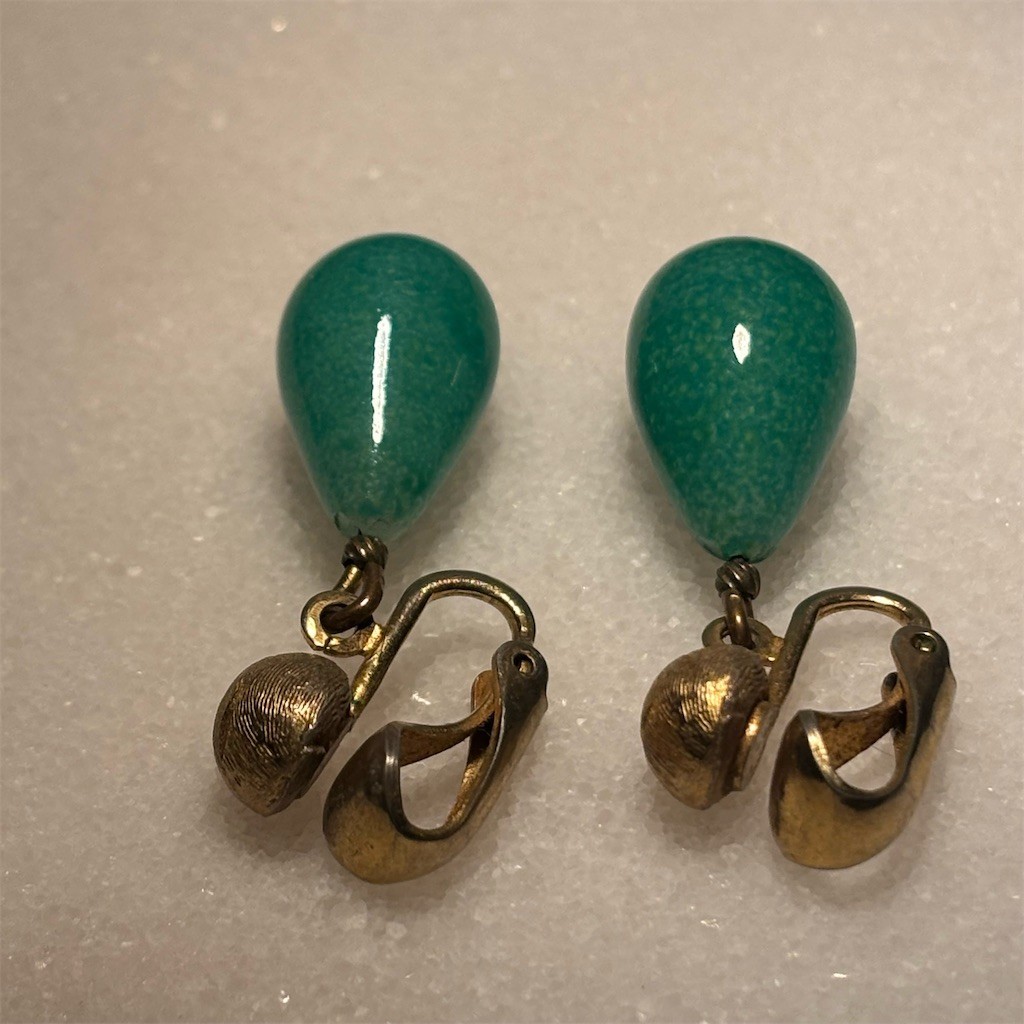 Vintage Teardrop Dangle Clip-On Earrings Green Textured Ball Gold Tone