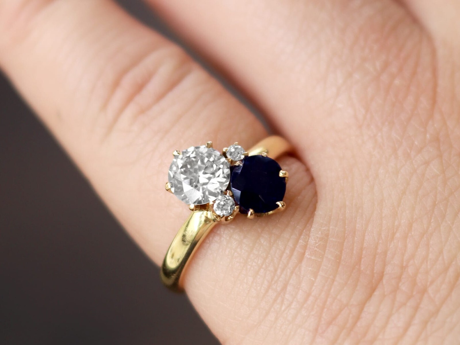 Antique 0.78Ct Sapphire and 0.88Ct Diamond, 14k Yellow Gold Ring Circa 1910