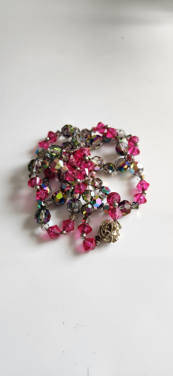 Vintage AB Pink Gunmetal Faceted 26″ Silvertone Glass And Acrylic Necklace