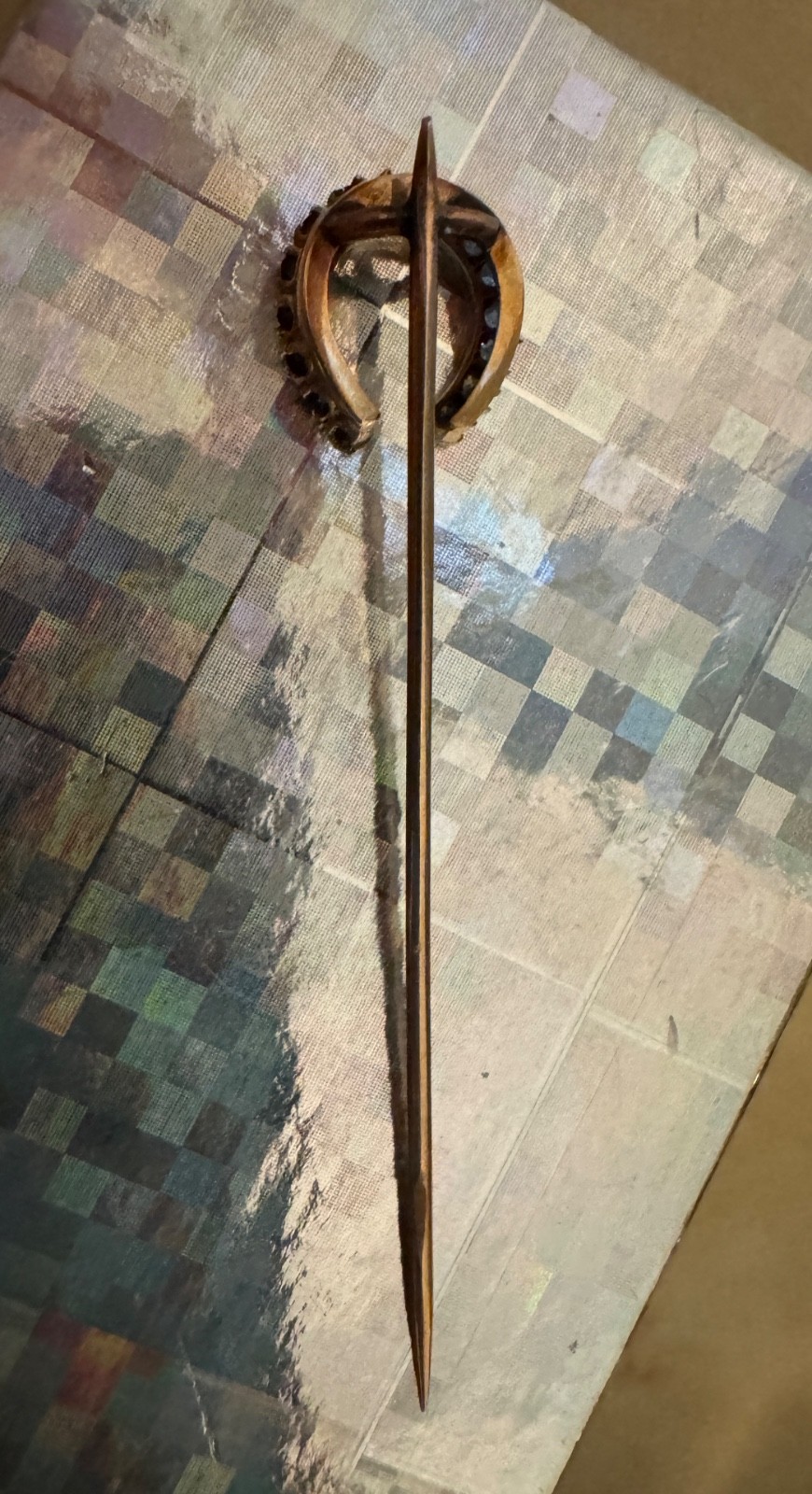 Antique 14K Y Gold Horseshoe Stick Pin w/ red garnet and blue glass 2.1 grams