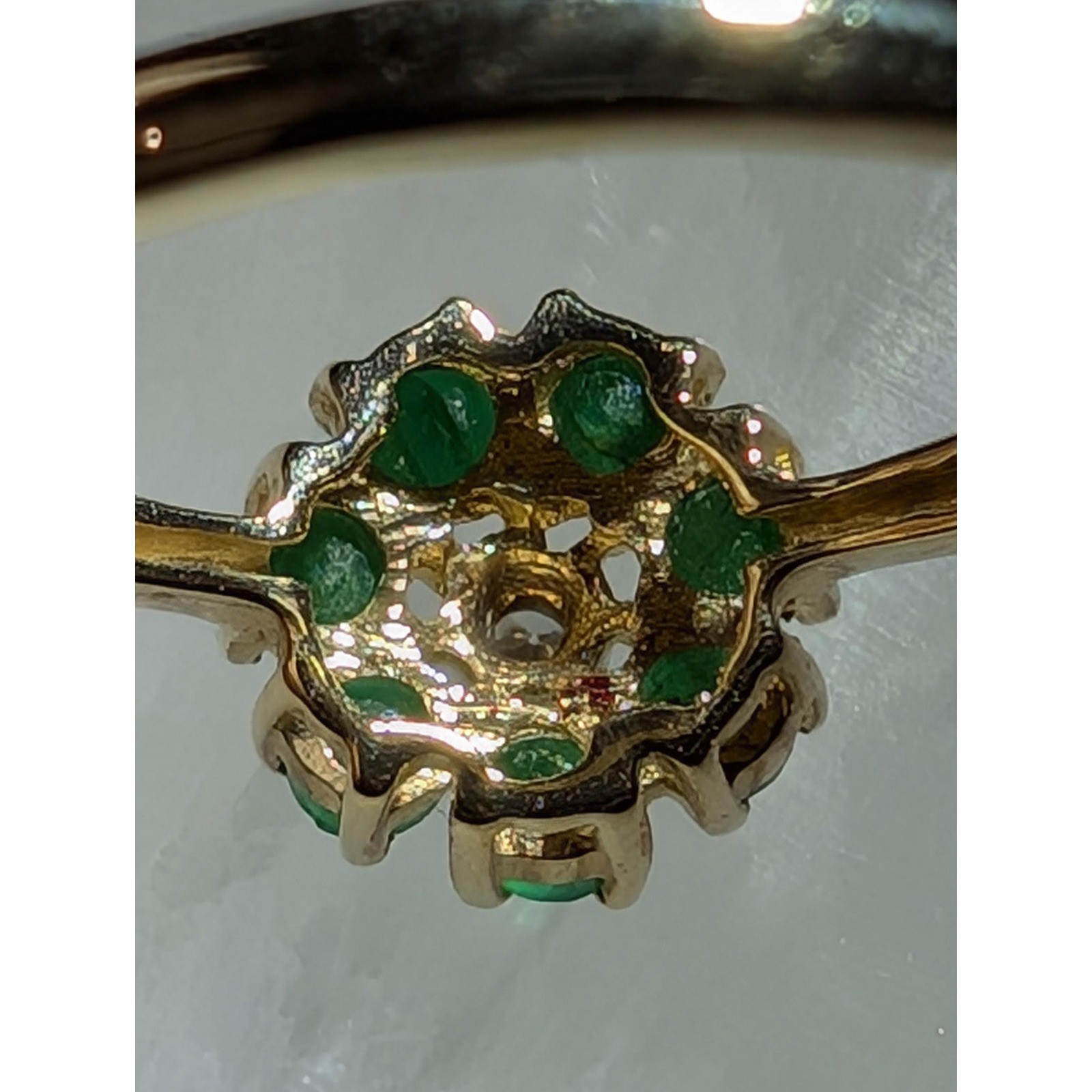 Vintage 18k Gold Emerald Ring Flower Estate Jewelry May Birthstone 6 3/4
