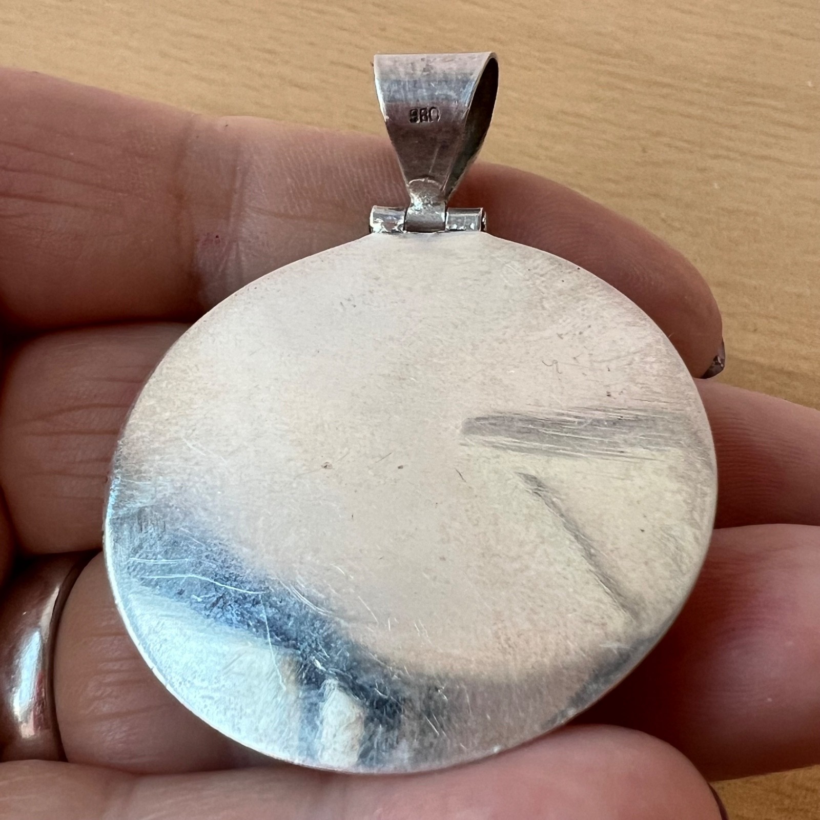 VINTAGE LARGE 980 FINE STERLING SILVER OVERSIZED LAPIS INLAID STATEMENT PENDANT