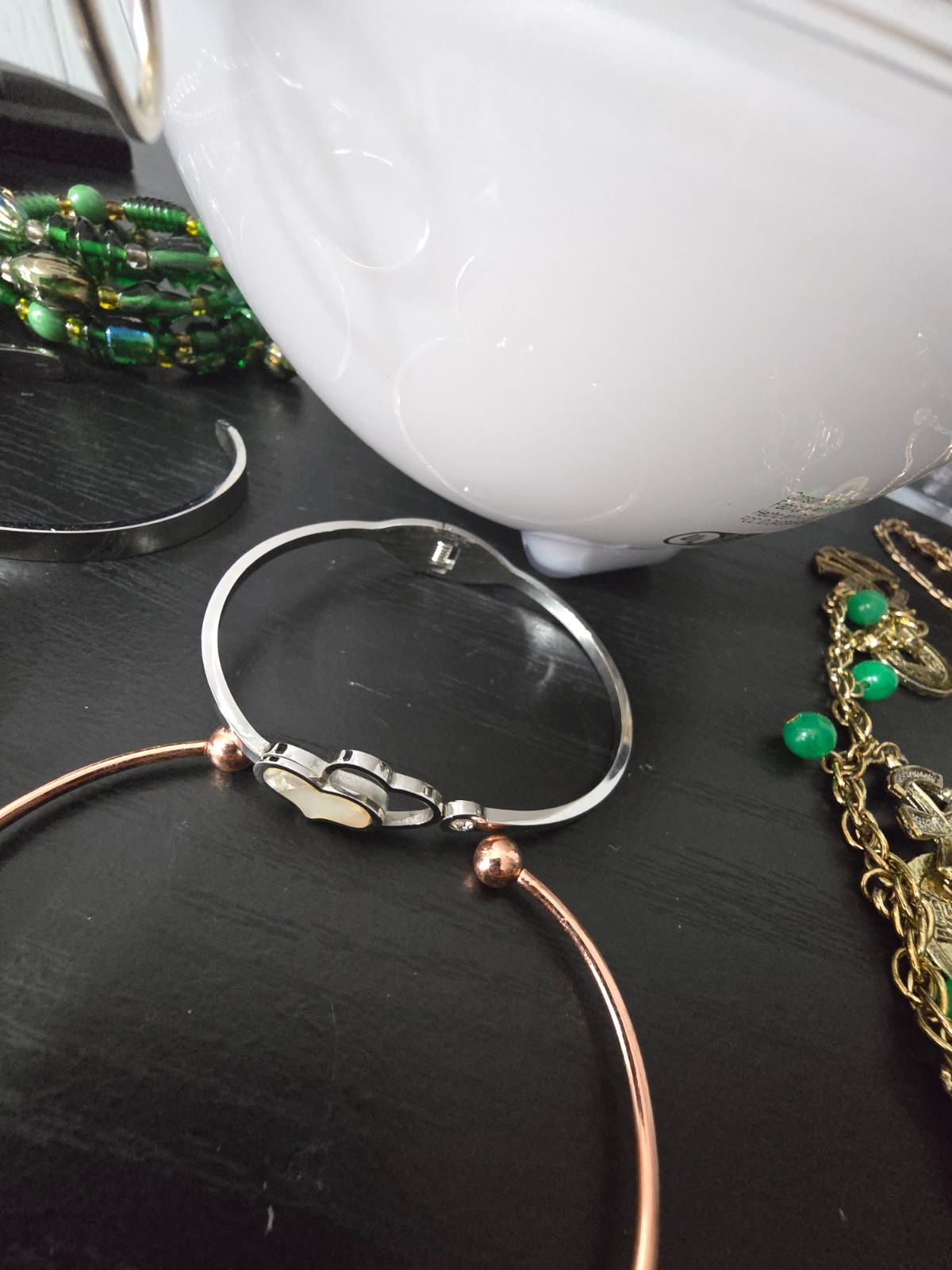 Elegant vintage /now jewelry lot some signed