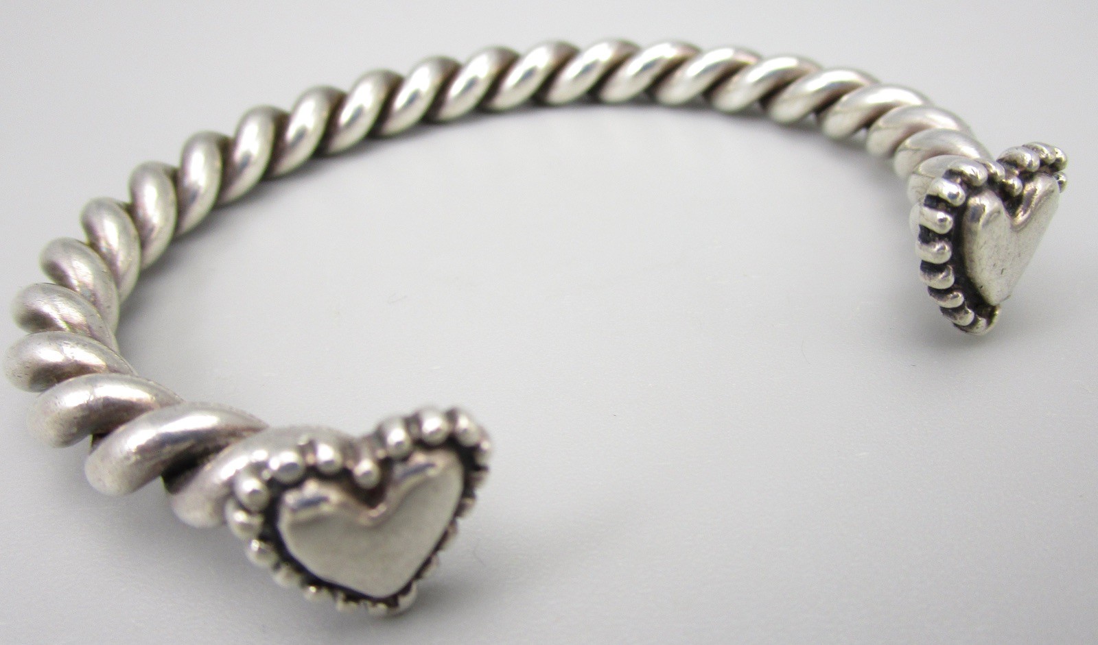 WONDERFUL DIAN MALOUF STERLING SILVER HEART STACK BRACELET 32 GRAMS
