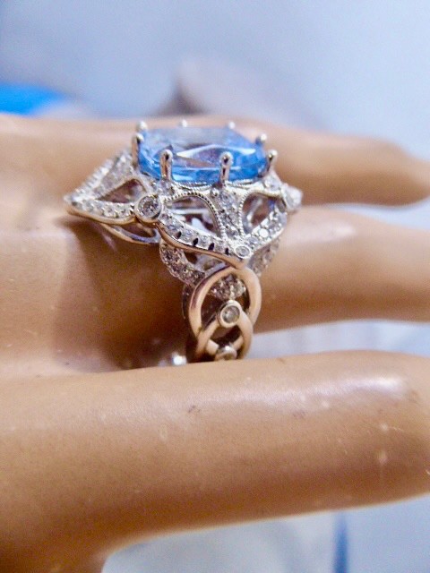 NEW 7CARAT SKY BLUE MINED CUSHION CUT TOPAZ & CZ STERLING RING SIZE 8 RING