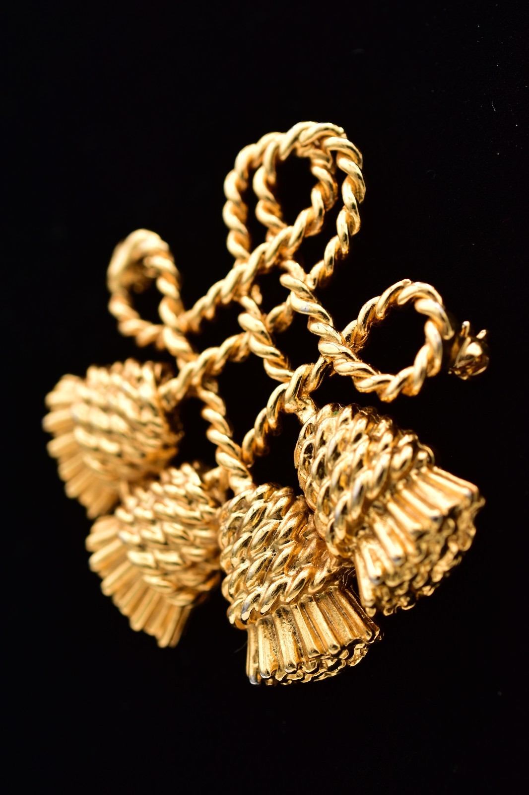 Vintage Gold Knotted Rope Tassel Brooch Pin Celtic Statement Chunky 1980s BinBP