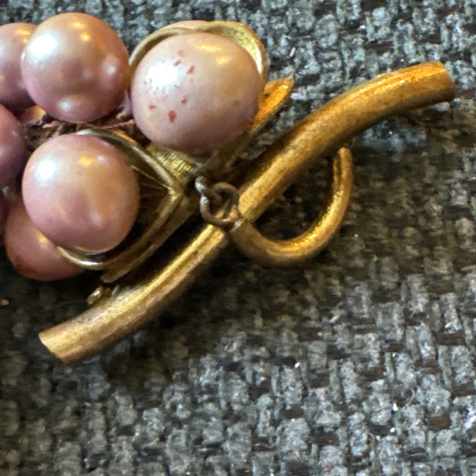 Vintage Brooch-Bunch Of Grapes-Faux Pearls